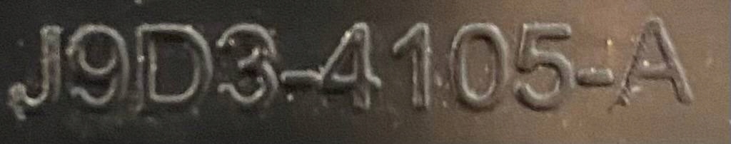 LISTWY DEKORACYJNE JAGUAR I-PACE X590 J9D3-4105-A Producent części Jaguar OE