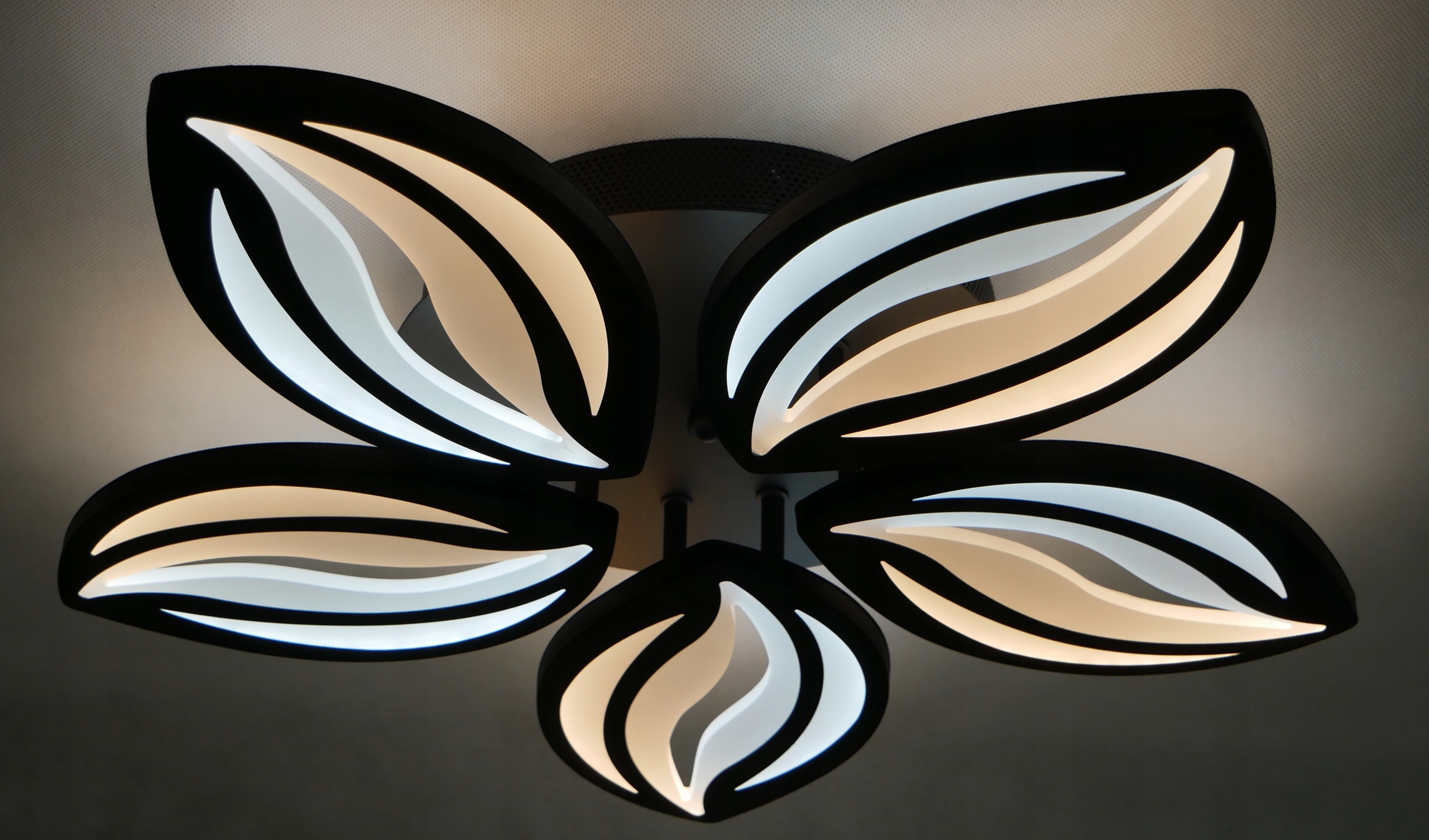 LAMPA LED RING LAMPA SUFITOWA PLAFON + PILOT 50 W Marka Amper