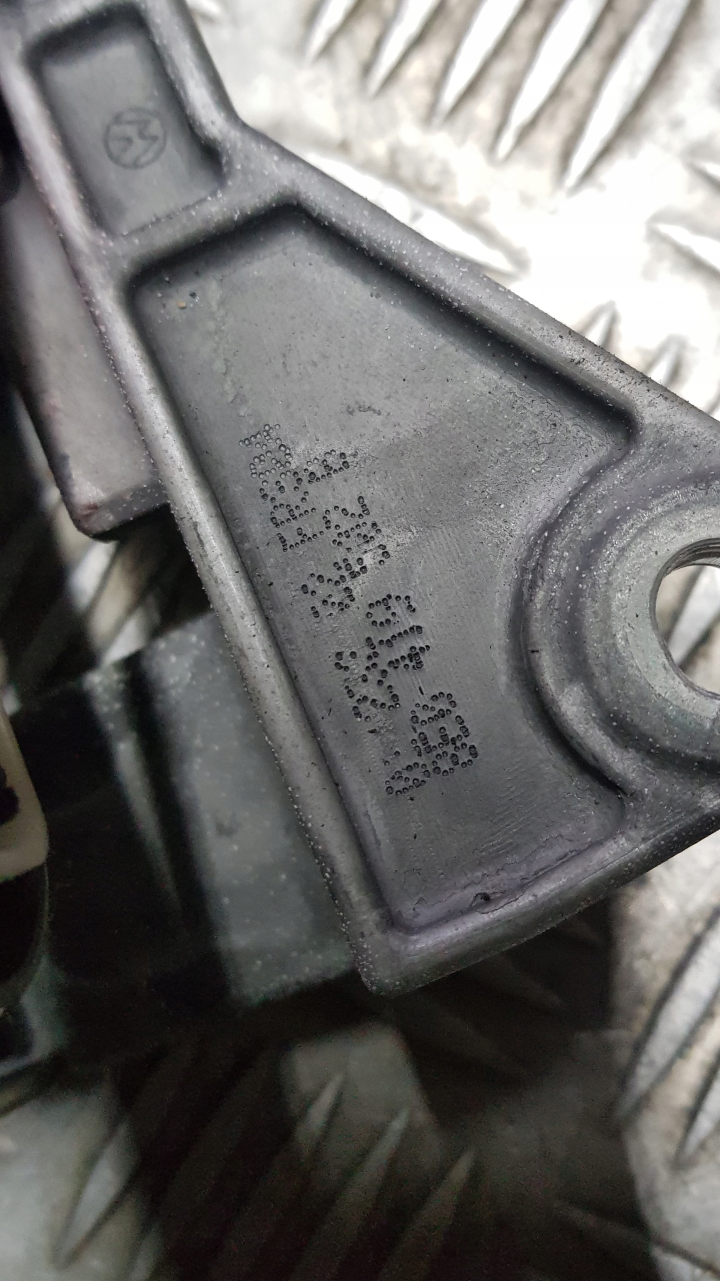 AUDI A4 B6 steering wheel rod 8e0419502b