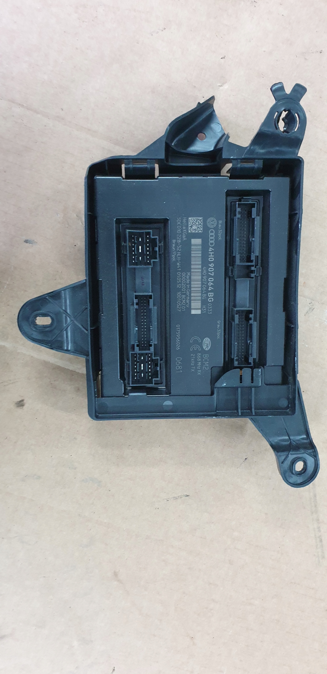 блок комфорта Audi OE 4H0907064BG