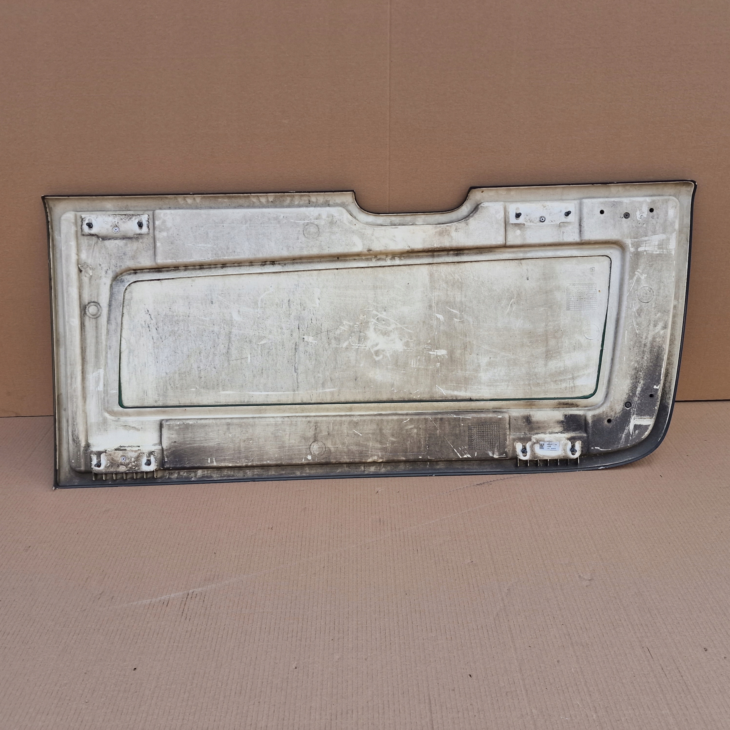 MAN TGX OSŁONA SPOILER MIĘDZYOSIOWY 81416800074 Typ samochodu Samochody ciężarowe