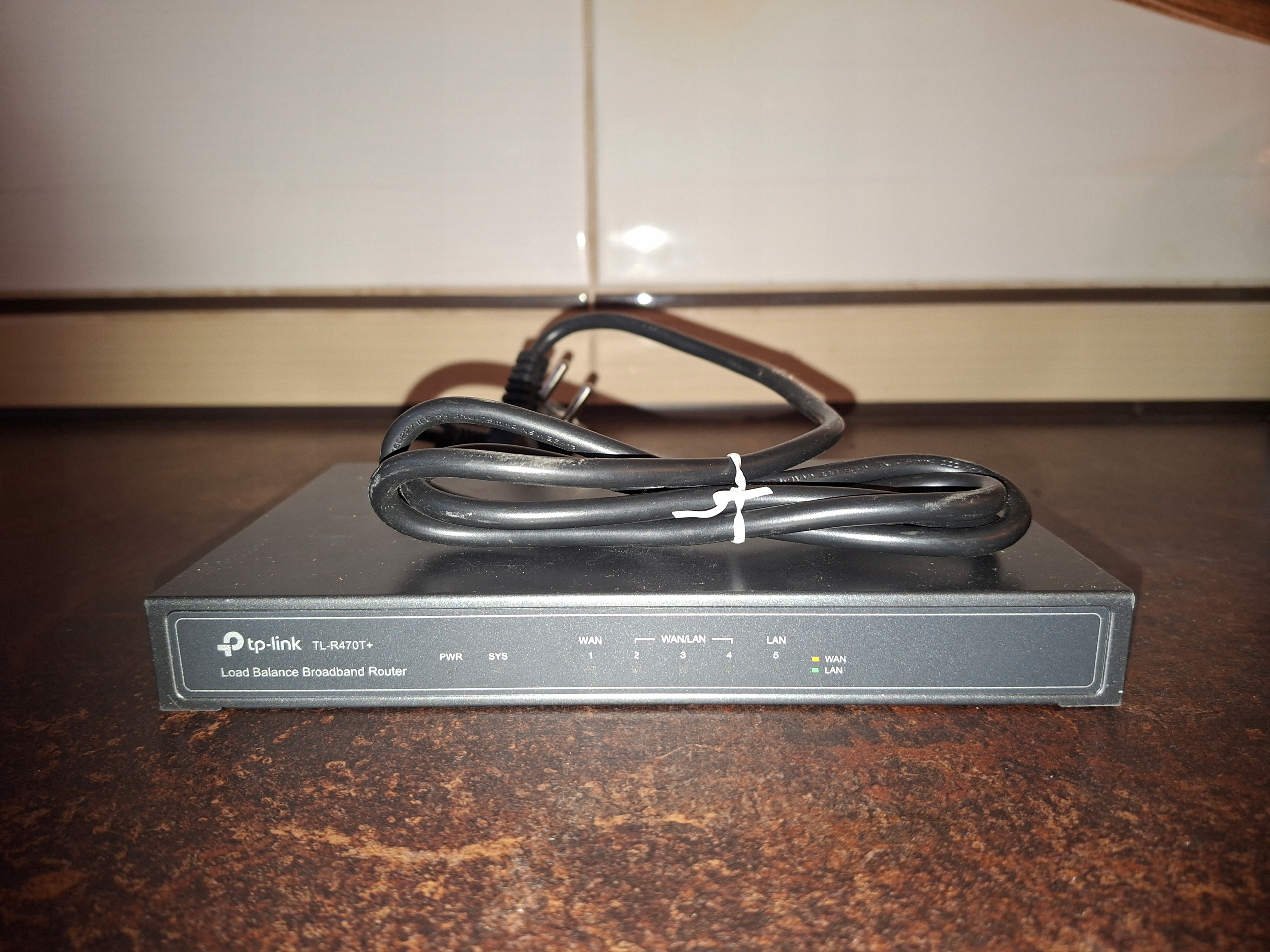 Router TP-Link TL-R470T+