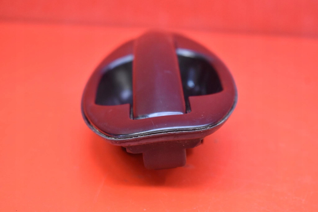 handle right front front ED 82660-26000 HYUNDAI SANTA FE 1 and SM 00-04