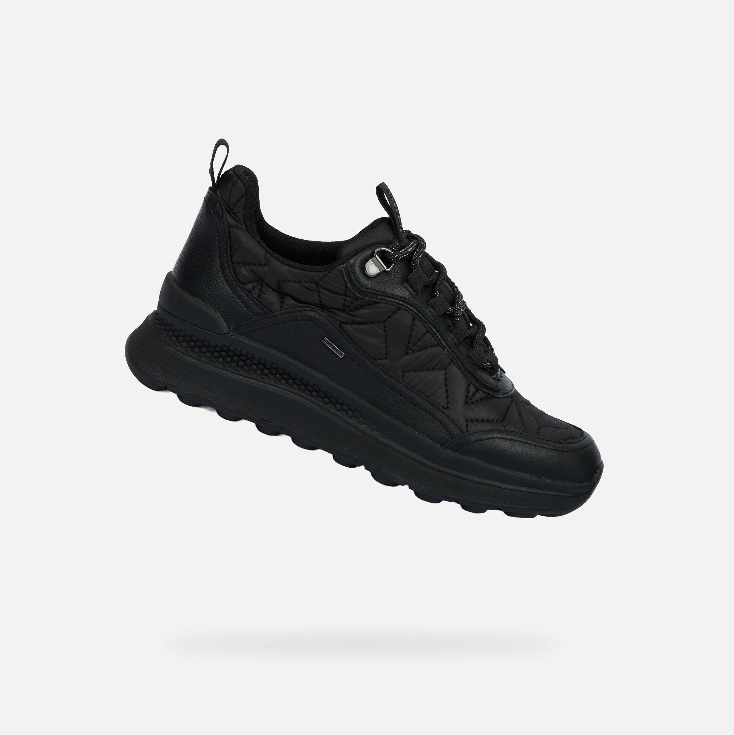 Geox Černé dámské tenisky Geox Spherica Actif X2