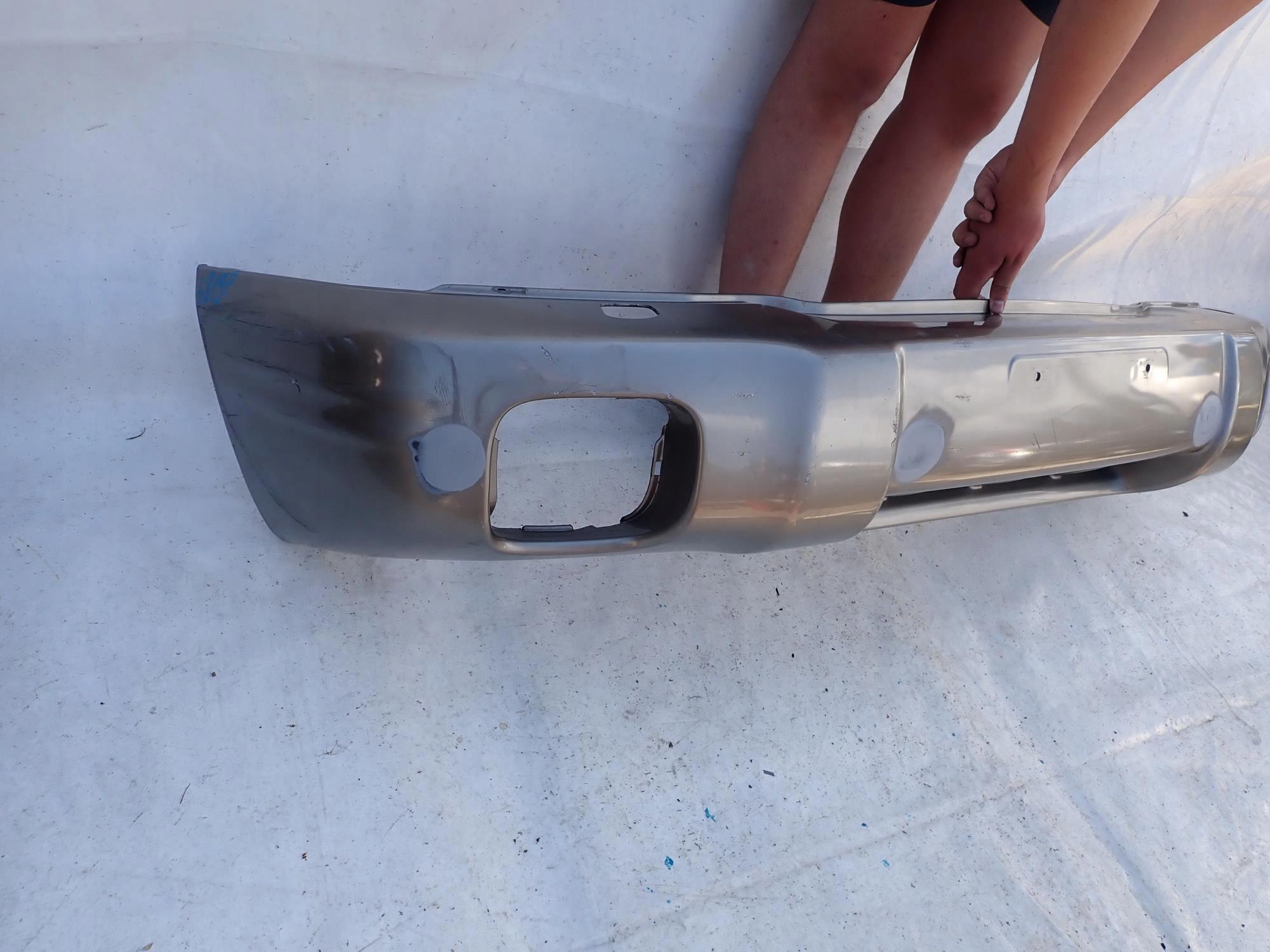 SUBARU FORESTER and LIFT 00-02 bumper front washer