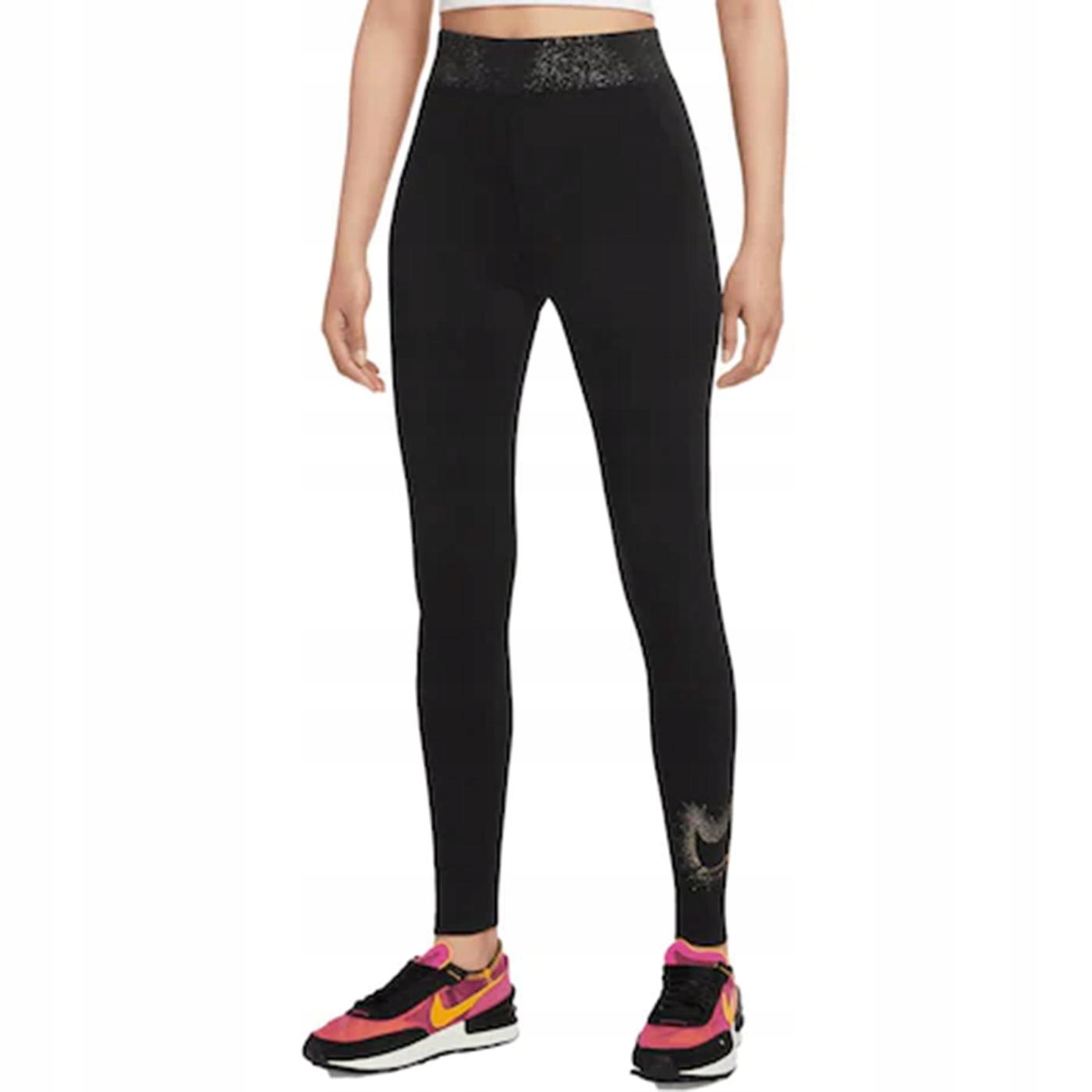 Dámské černé legíny Nike v ležérním stylu, velikost L