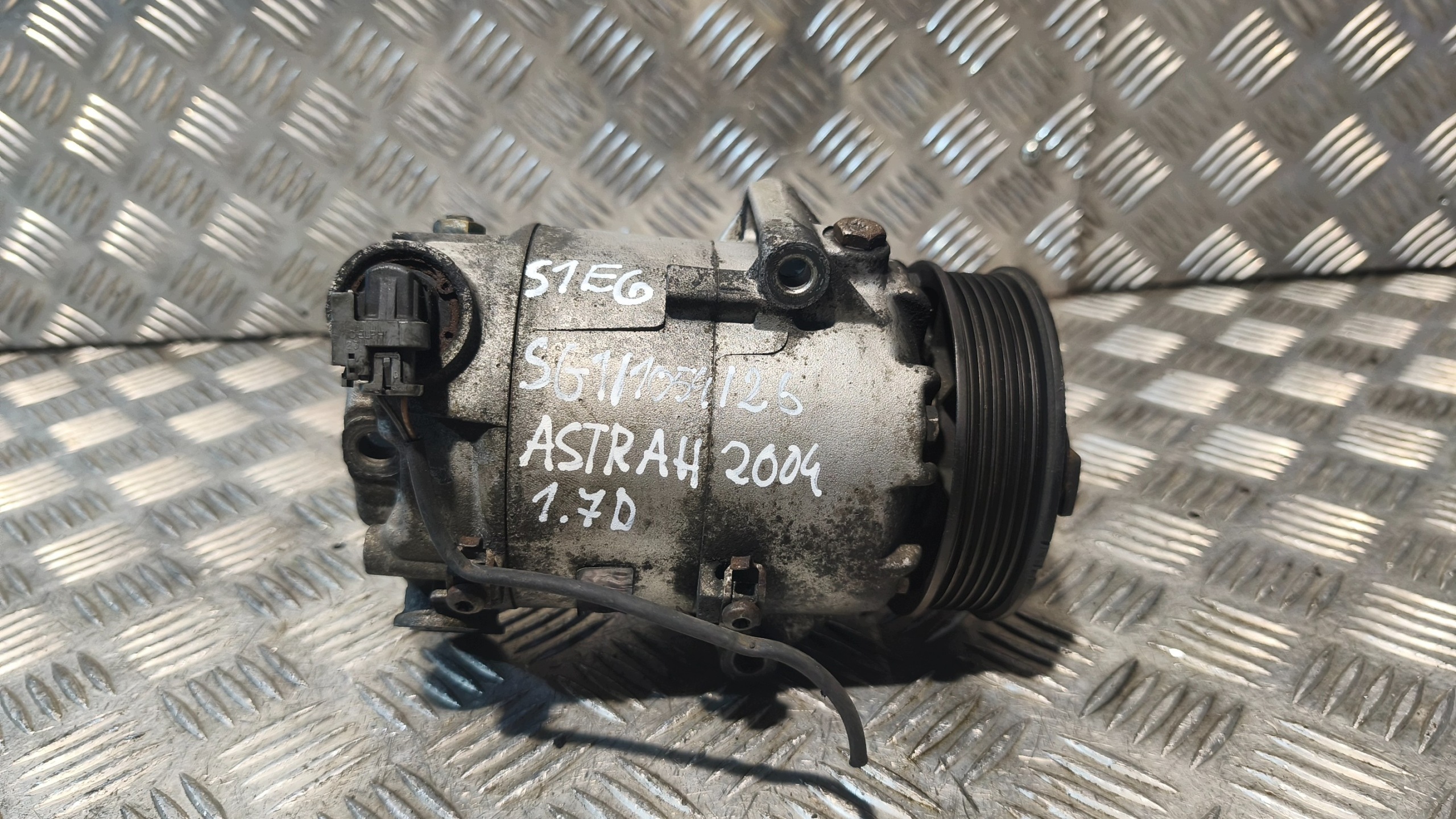 air conditioning compressor OPEL ASTRA H 2004r 1.7D
