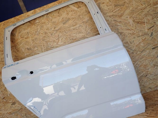 VW TOURAN 15- Tür rechts hinten heck