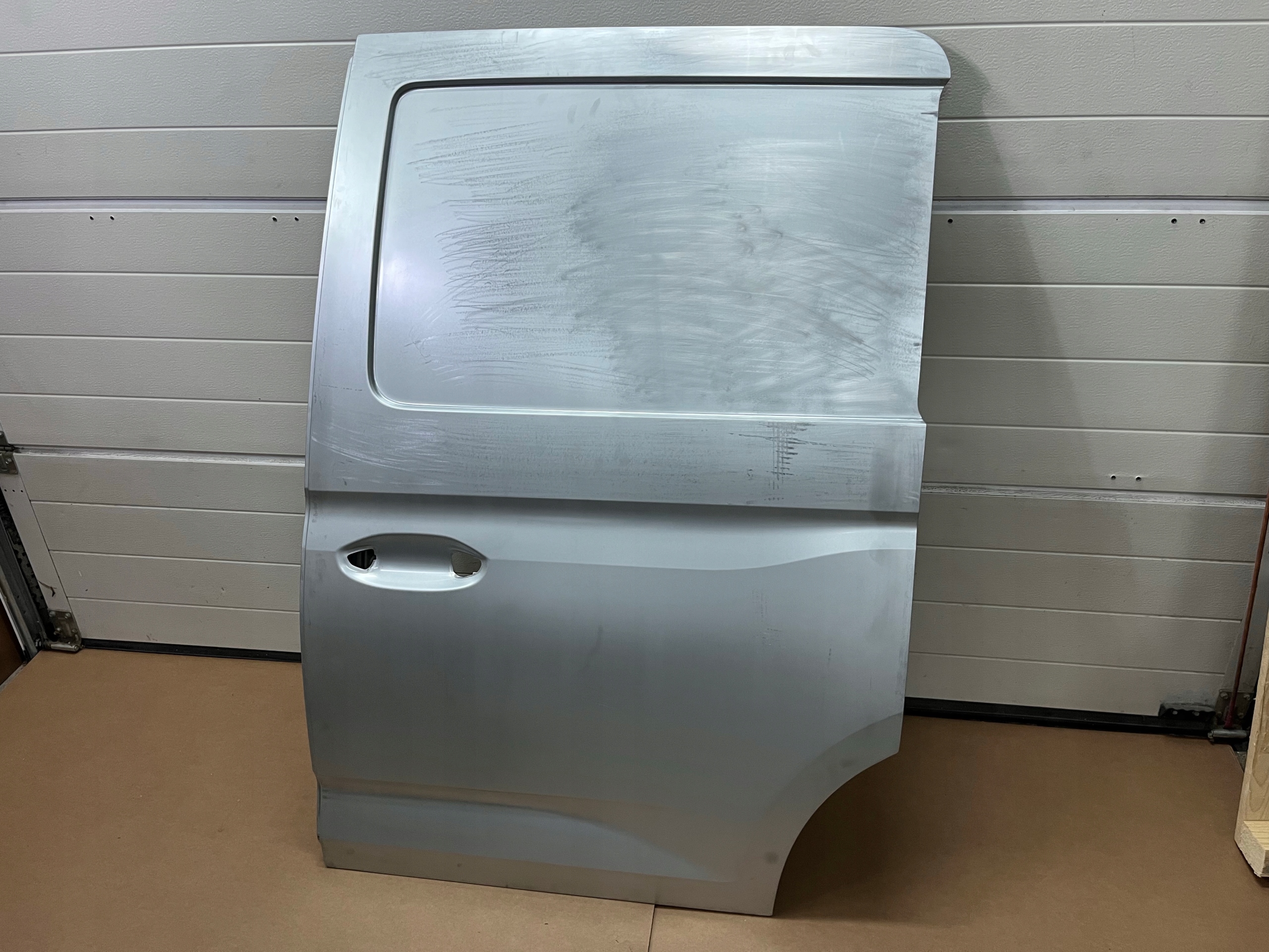 DRZWI BOCZNE VW CADDY 2K7 PRZESUWNE DRZWI Ford Transit Connect 2022-24