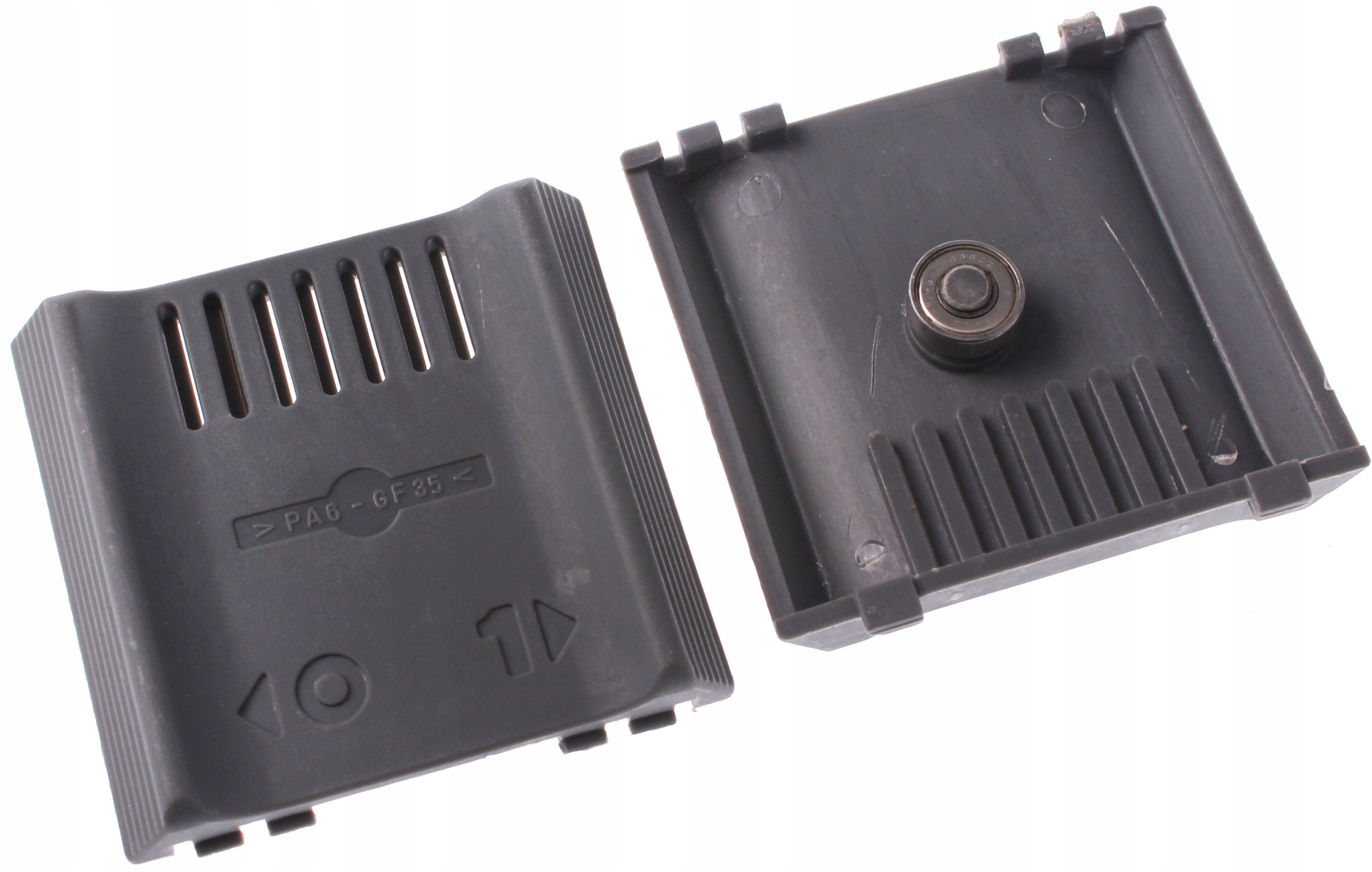 

Przycisk włącznika Bosch młot Gsh 11 E 1612026048