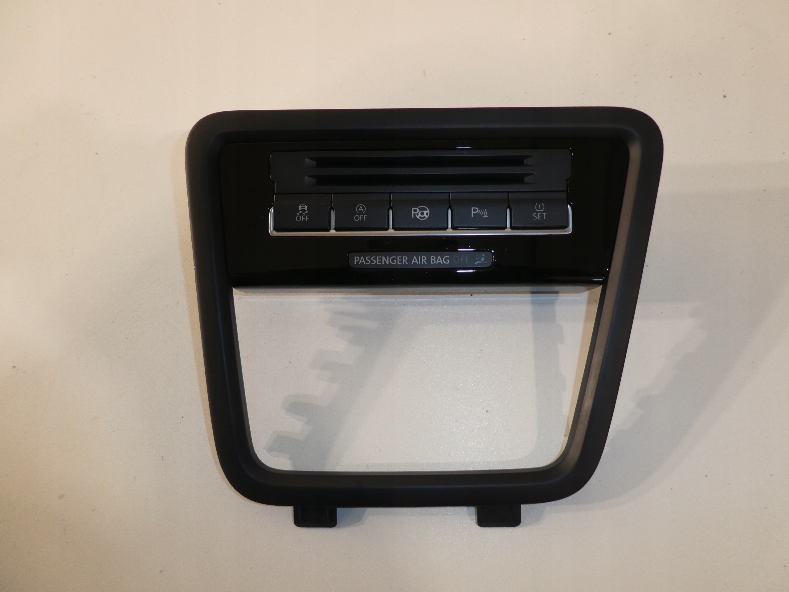 VW SHARAN frame consoles 7N1863347