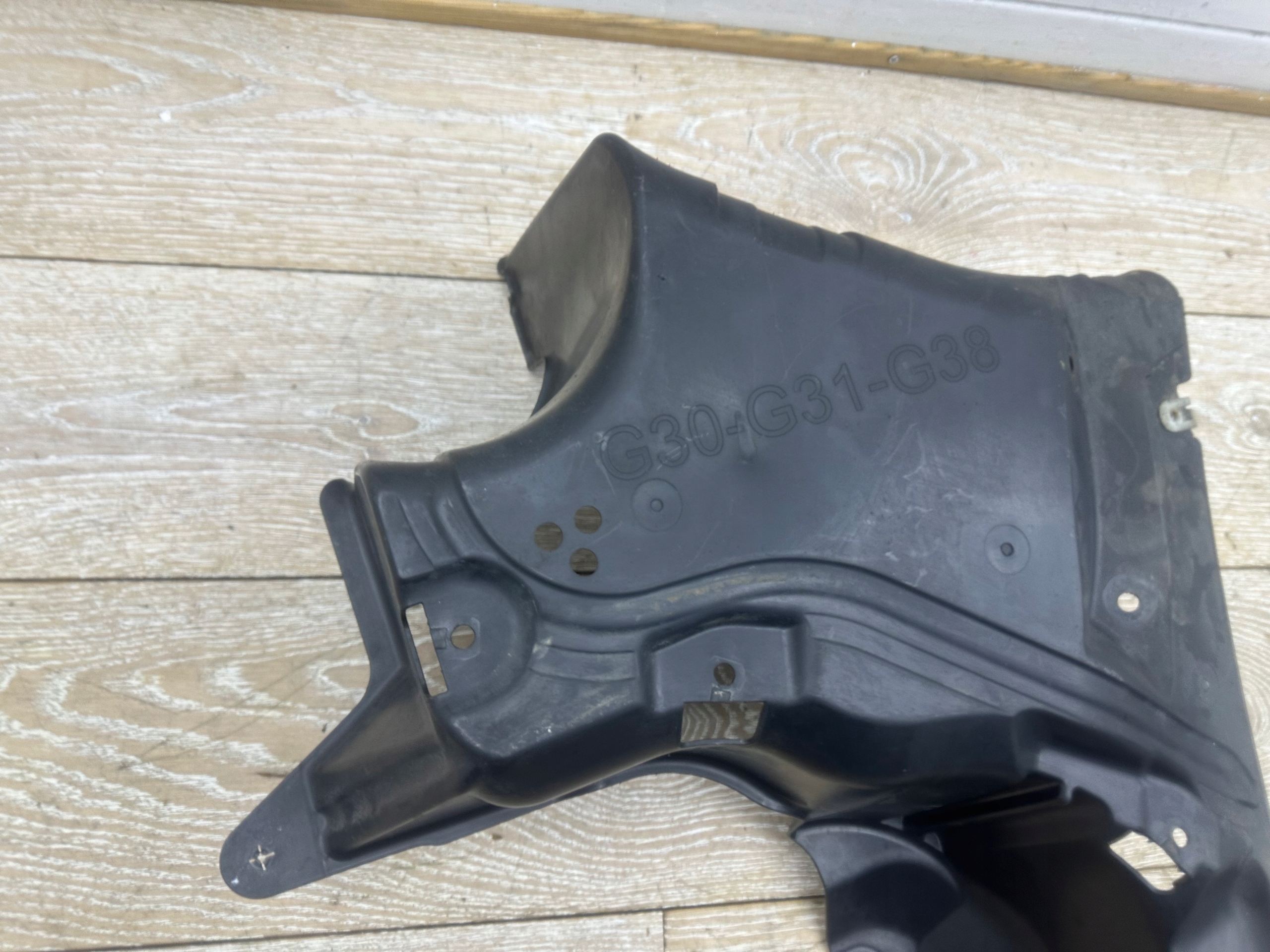BMW G30 cover chassis left 7340787