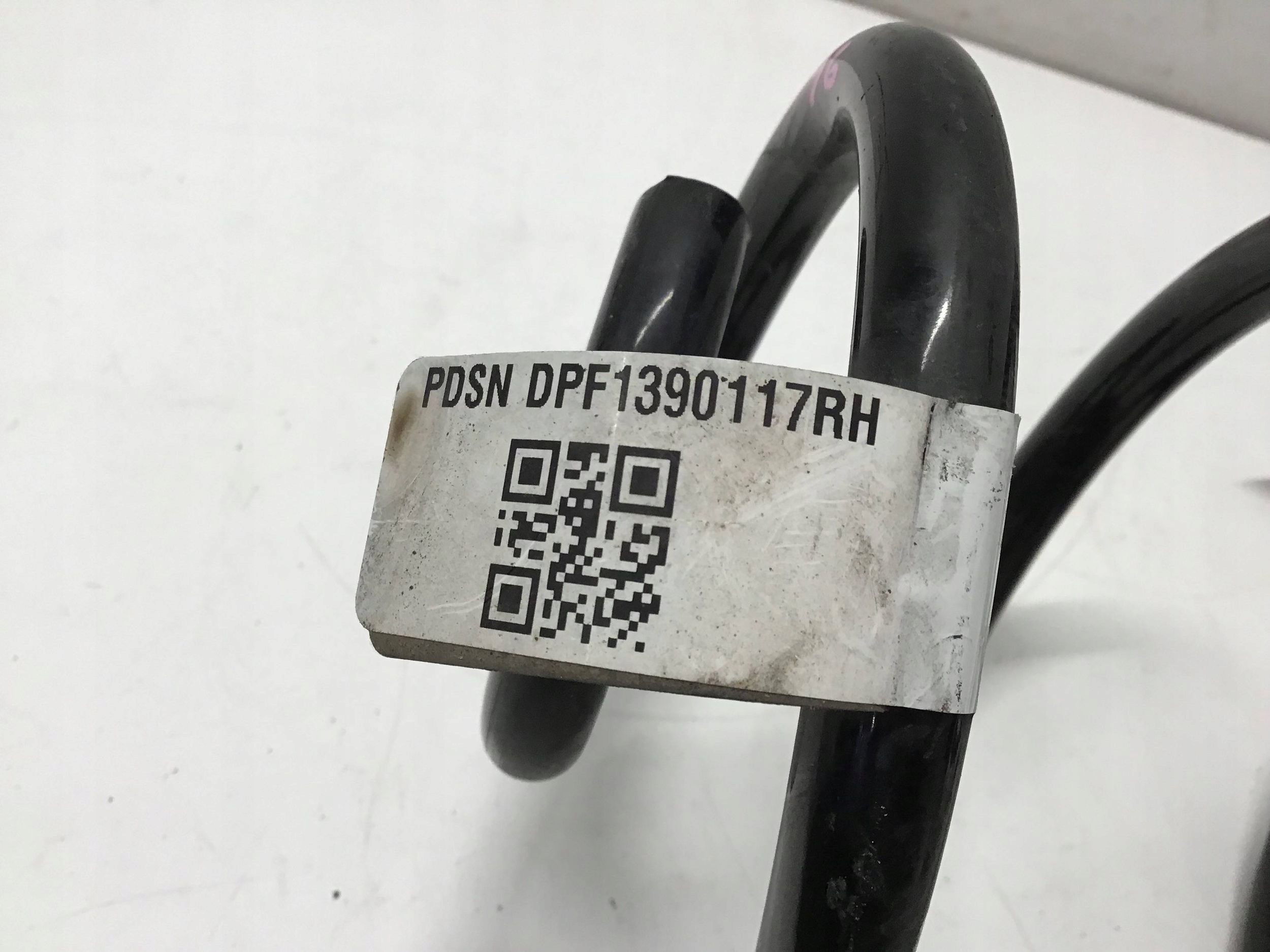 2024 mercedes-benz x247 пружина задняя