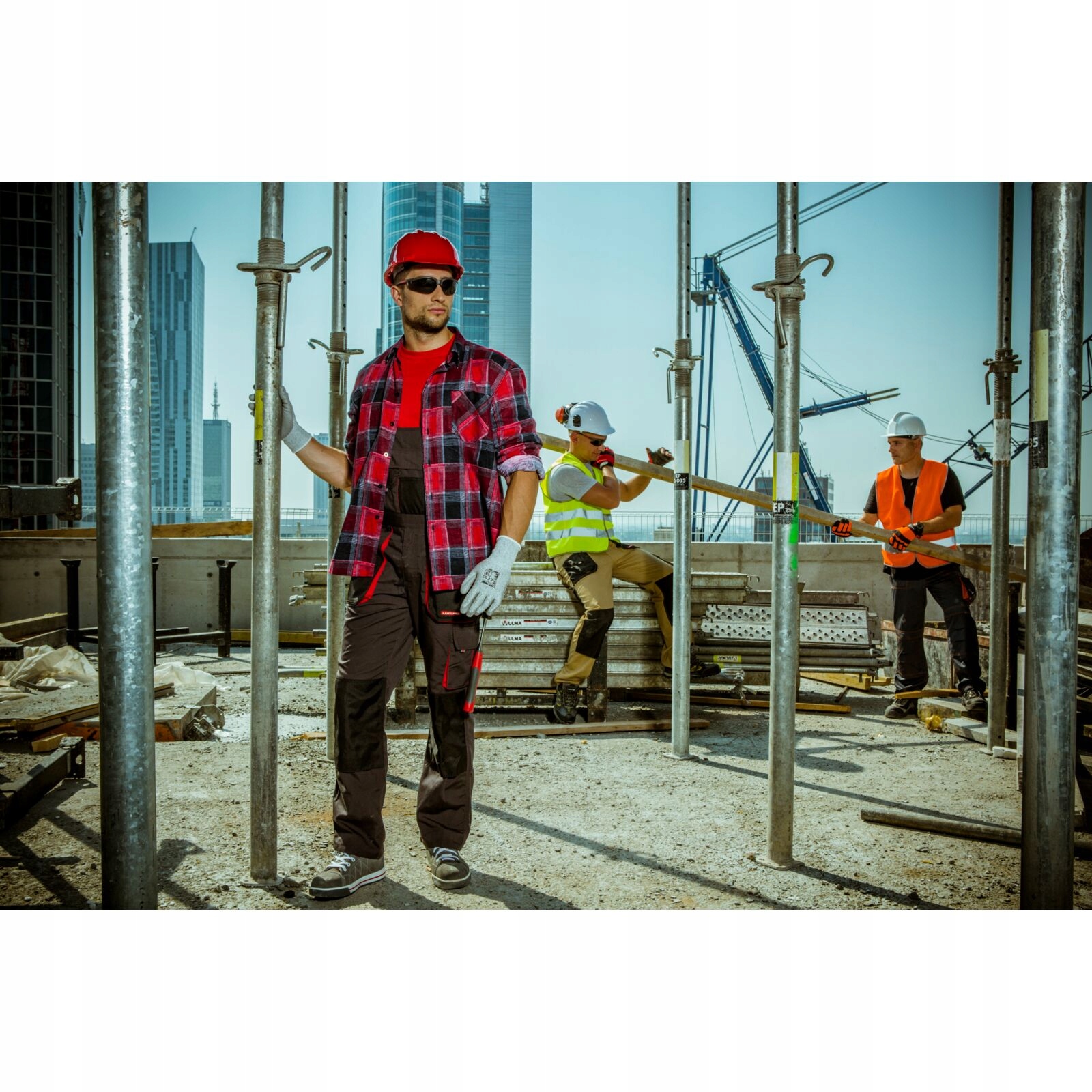 LAHTI PRO KAMIZELKA OSTRZEGAWCZA POMARAŃCZOWA, "S" Cechy dodatkowe posiada odblaski