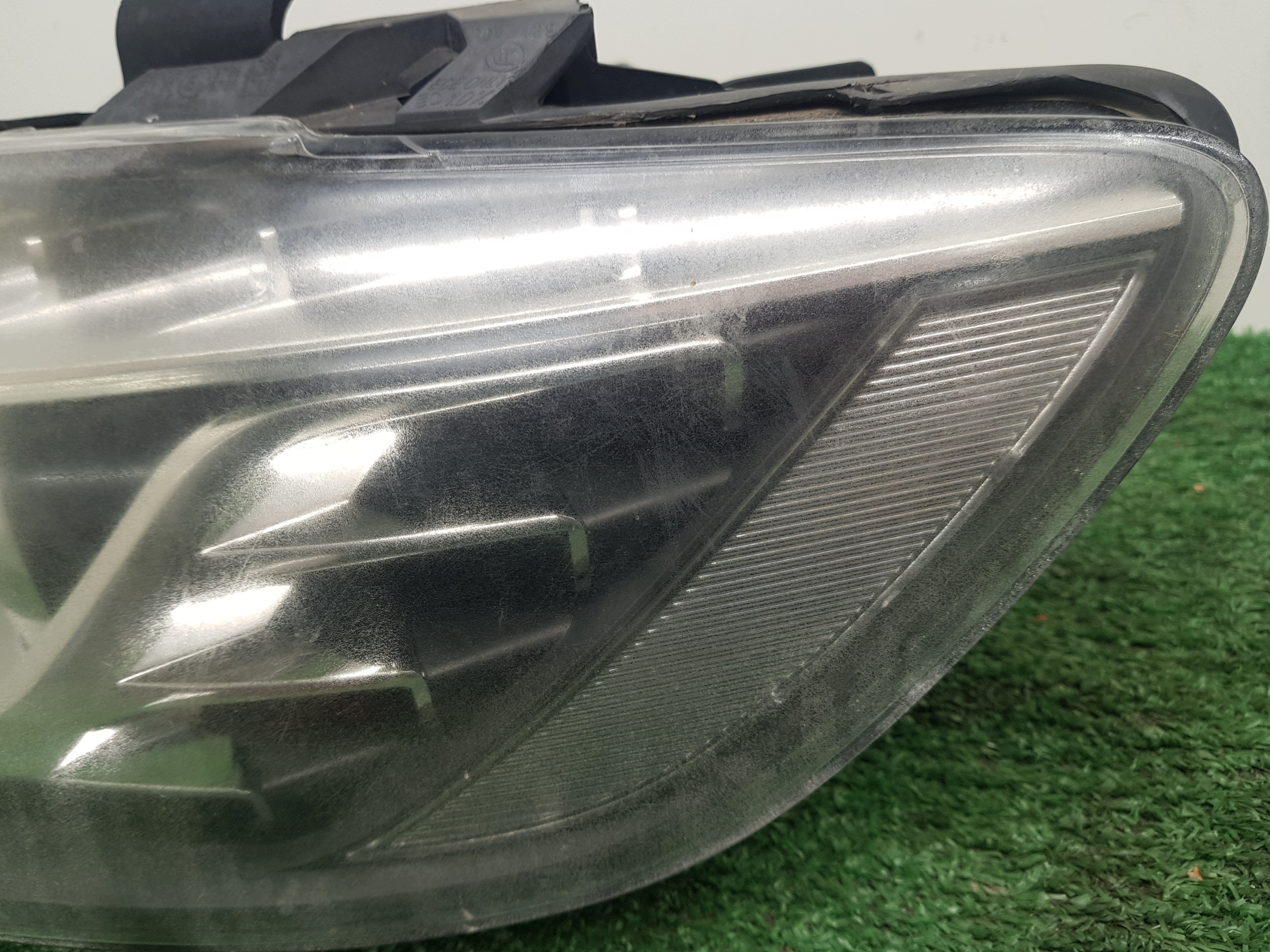 light left front LIFT AUDI Q7 XENON 89393693 8K0941597B