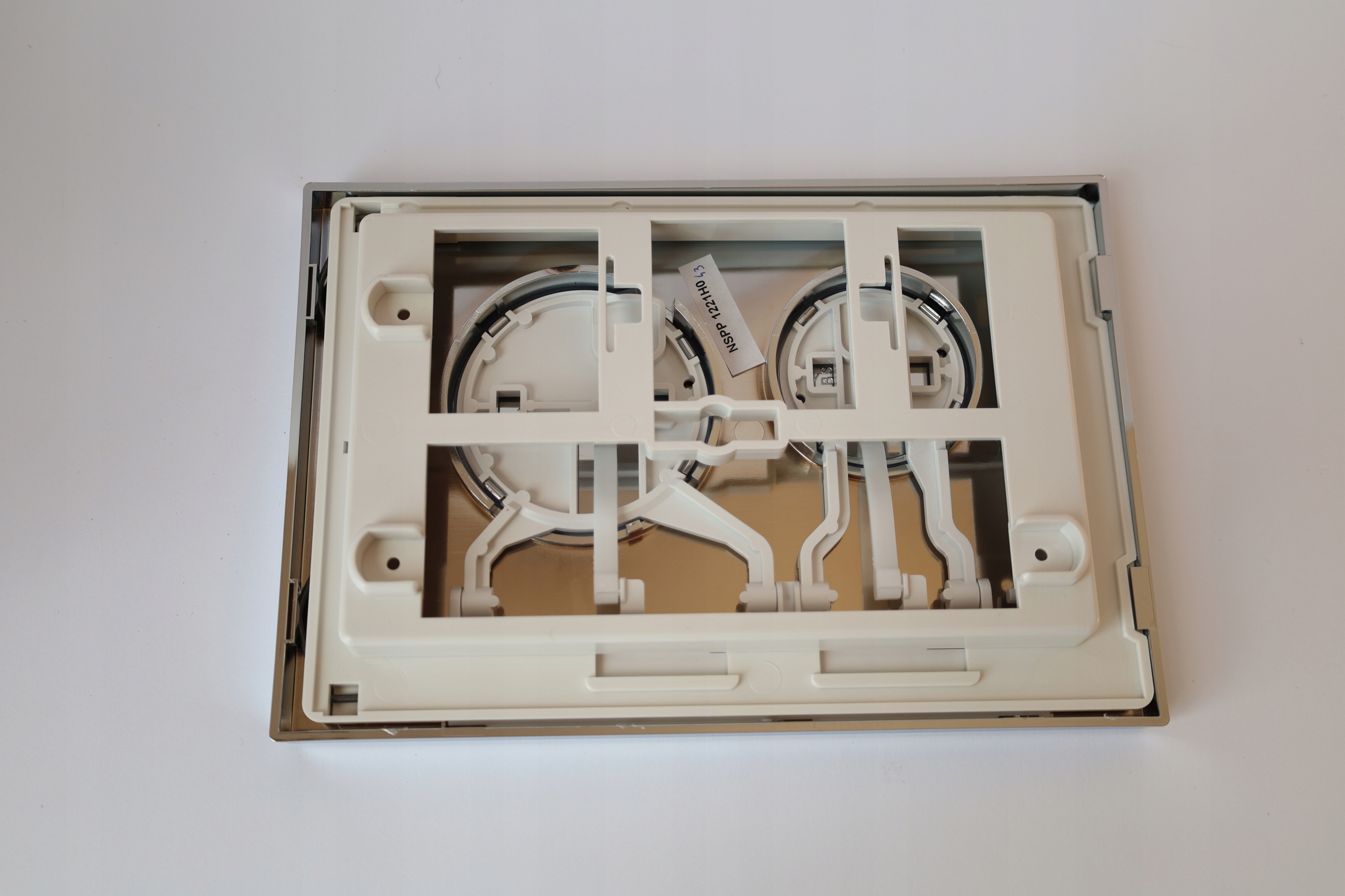 PRZYCISK do WC CHROMOWANY KKPOL OKRĄGŁE PRZYCISK Materiał tworzywo sztuczne