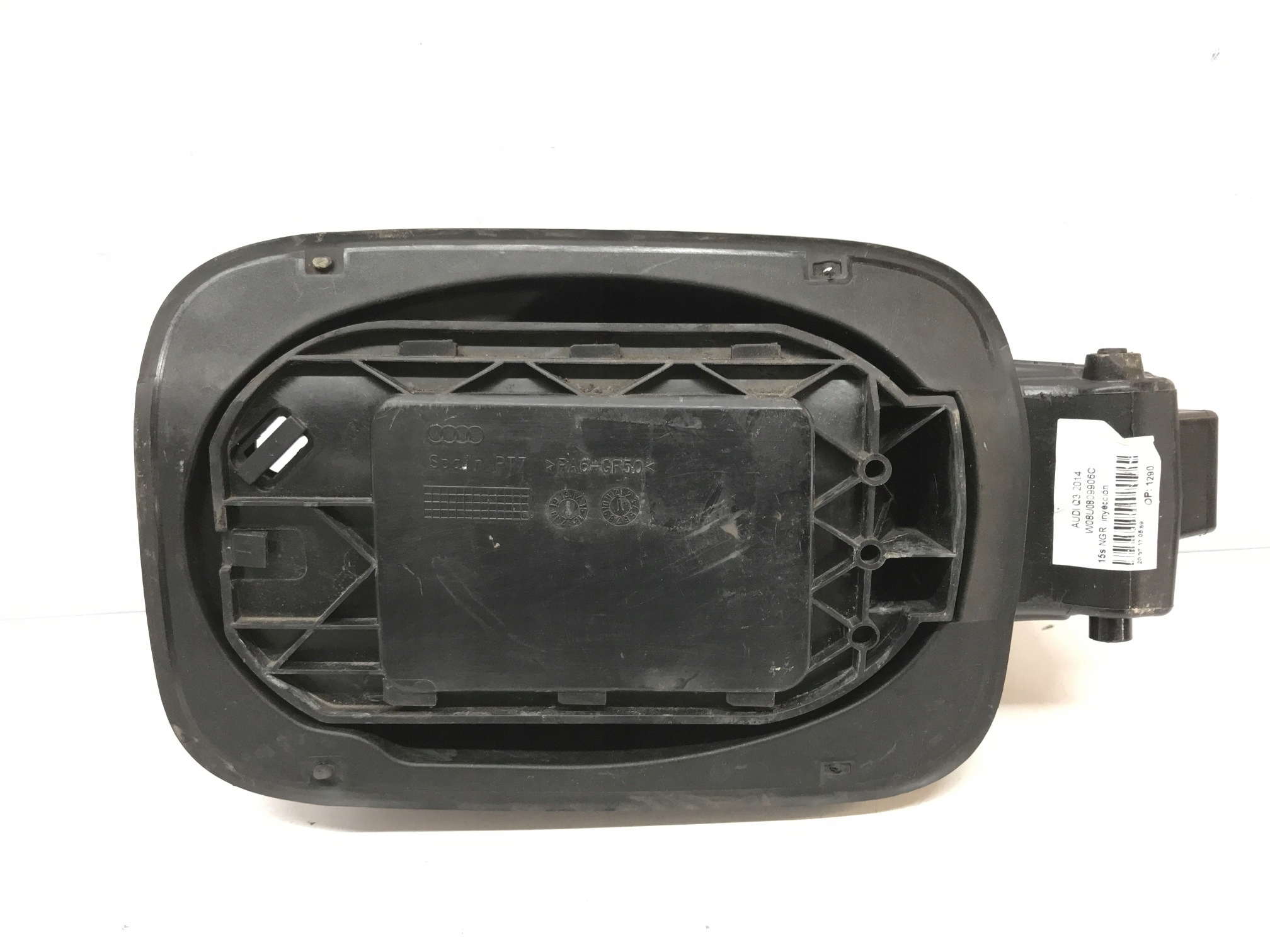 AUDI Q3 8U KLAPKA WLEWU PALIWA WLEW 8U0809906C