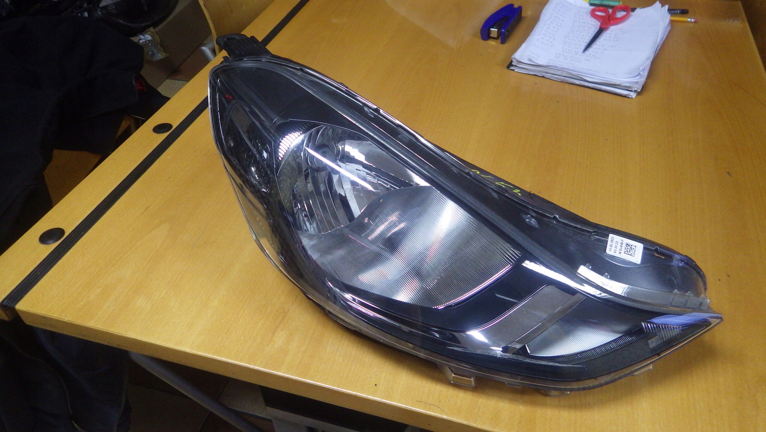 Hyundai I10 3 III 18- lampa prawa przód przednia 92102-K7000