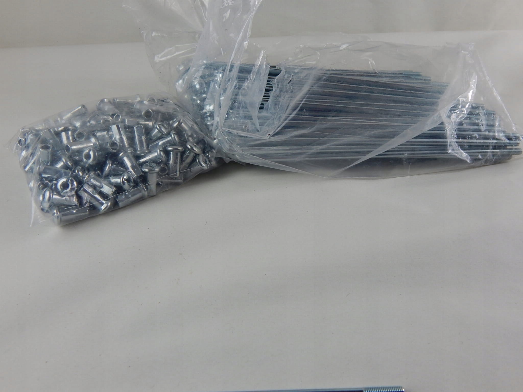 

Szprycha Ural Falbana Długa Jakość Q