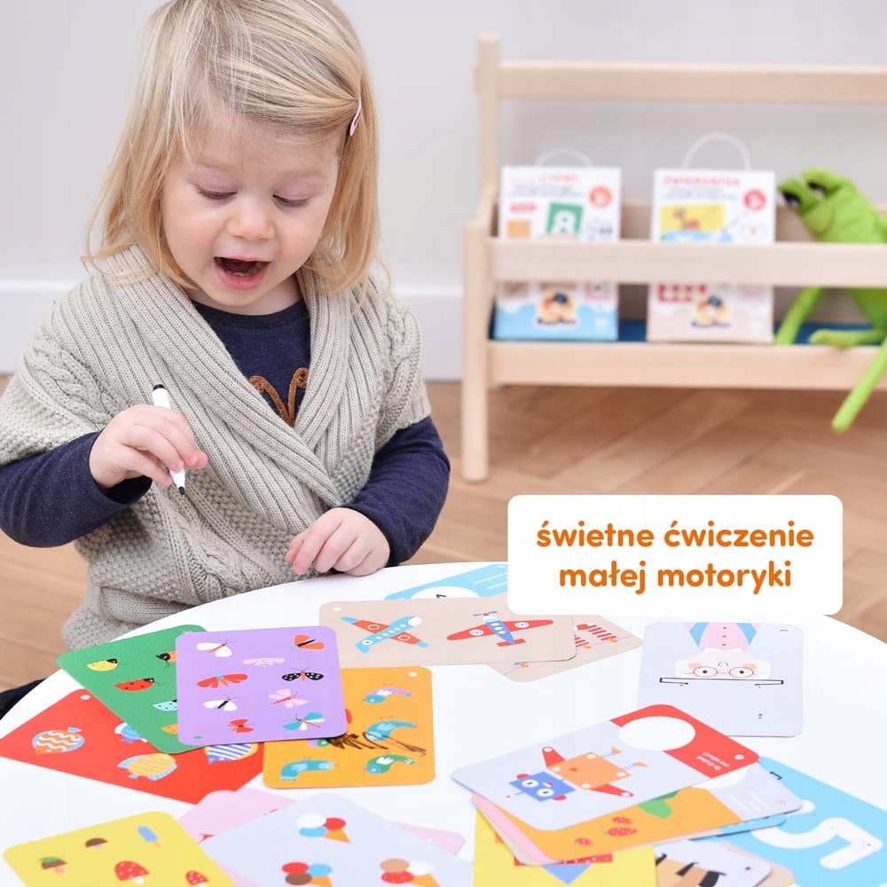 Zabawy edukacyjne z pisakiem Poznaję Cyfry CzuCzu Nośnik książka papierowa