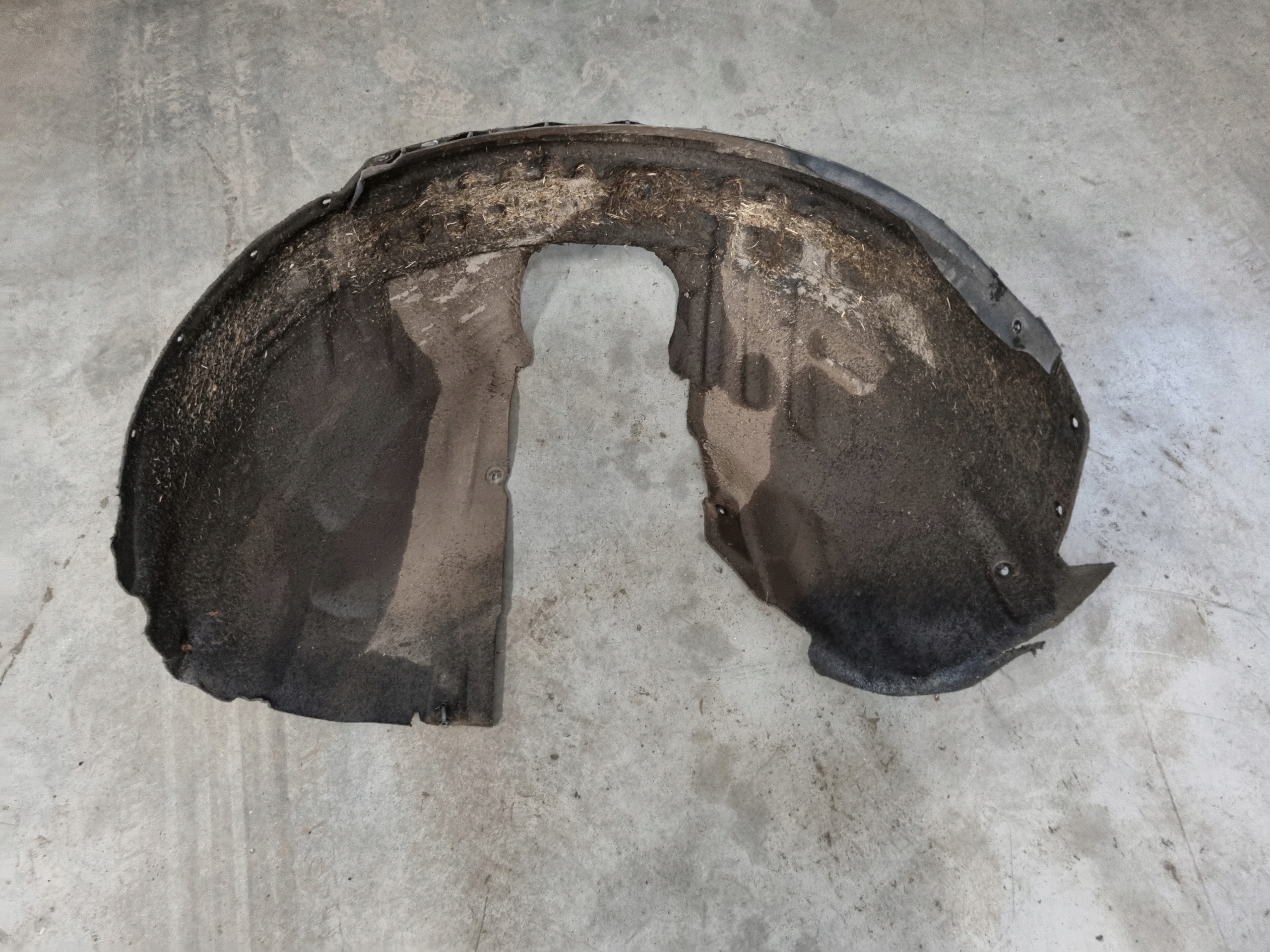 VOLVO V40 II 2012- NADKOLE LEWY PRZÓD