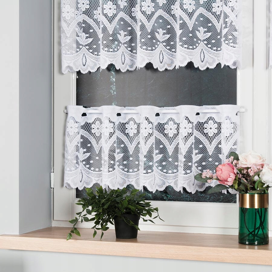 

Firana żakard wzór 004421 wys. 30cm (z belki)