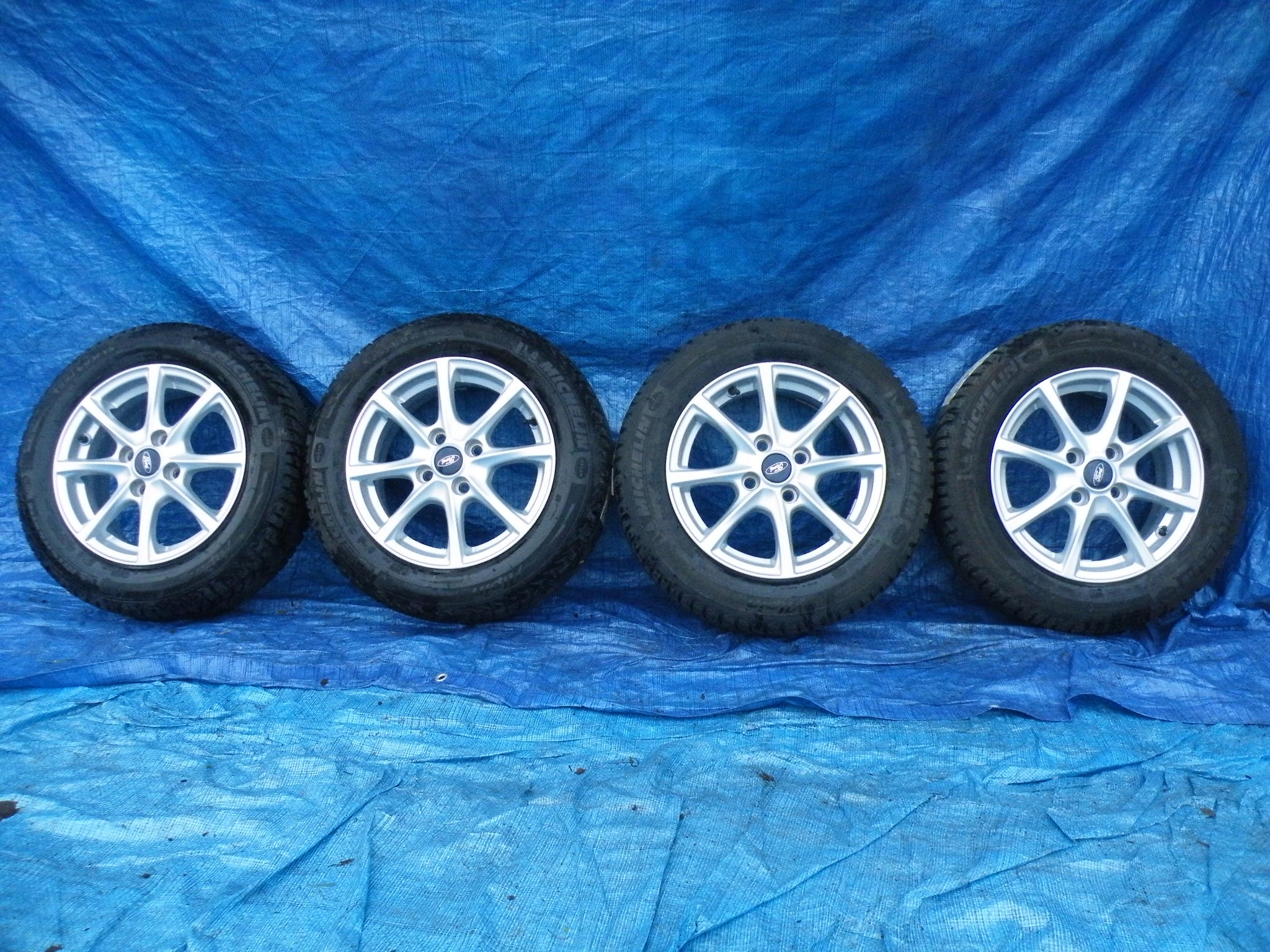 Ford Fiesta VIII mk8 4x108 Et45 Литі диски Алюміній диски 15 Колеса зимові 195/60/15