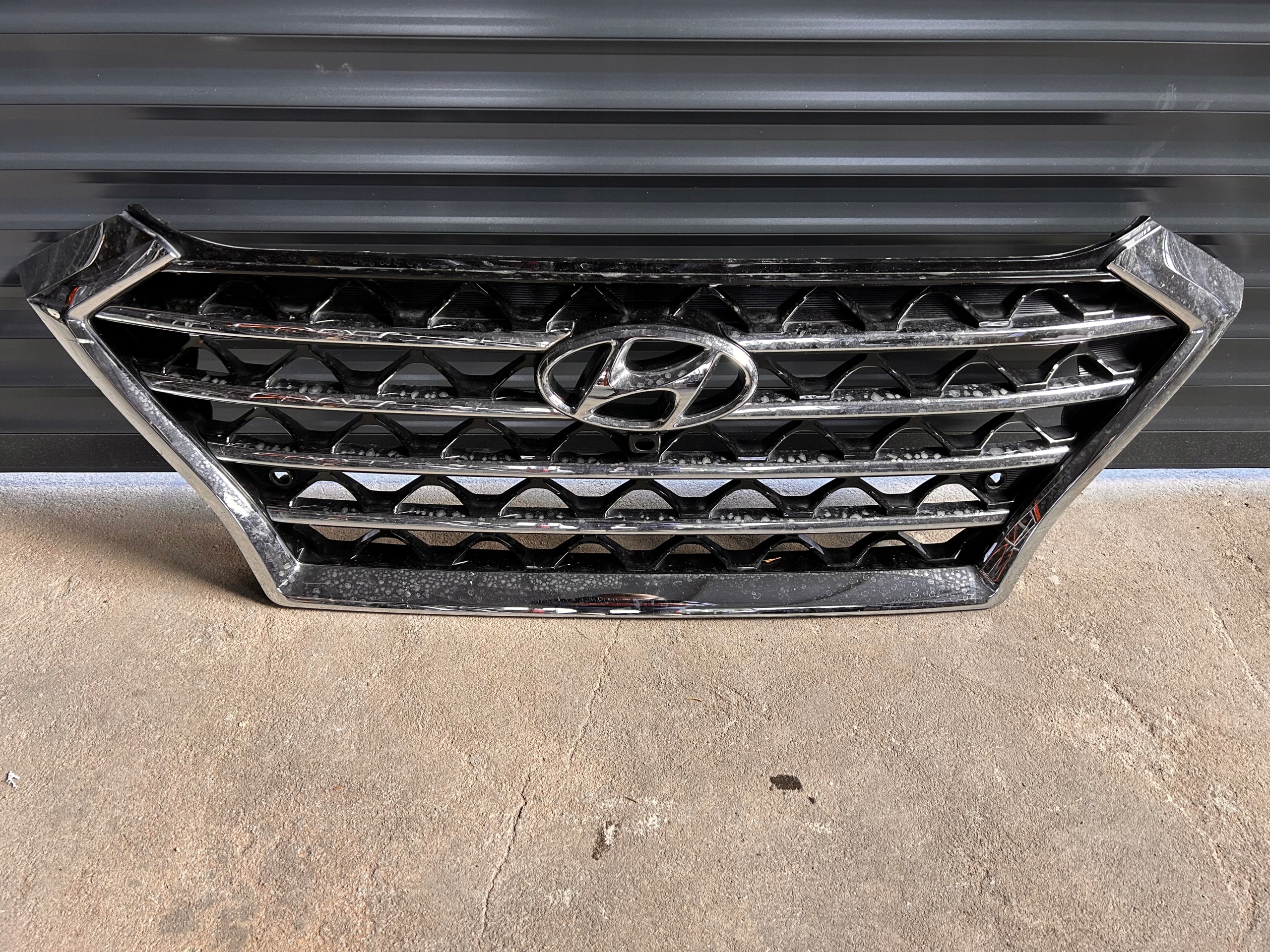 Hyundai Tucson NX4E Kühlergrill FRONTGRILL Kühlergitter 86351D7610 - Thumbnail 1