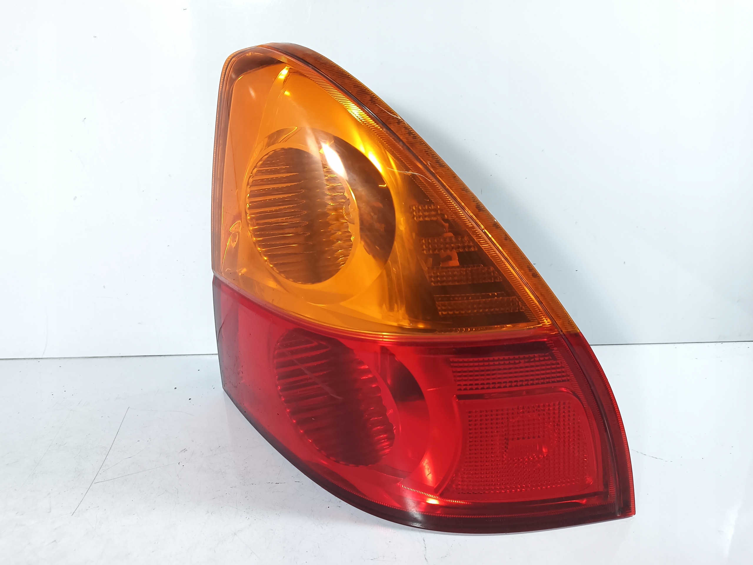 Suzuki Liana light rear rear part right OE 22032691