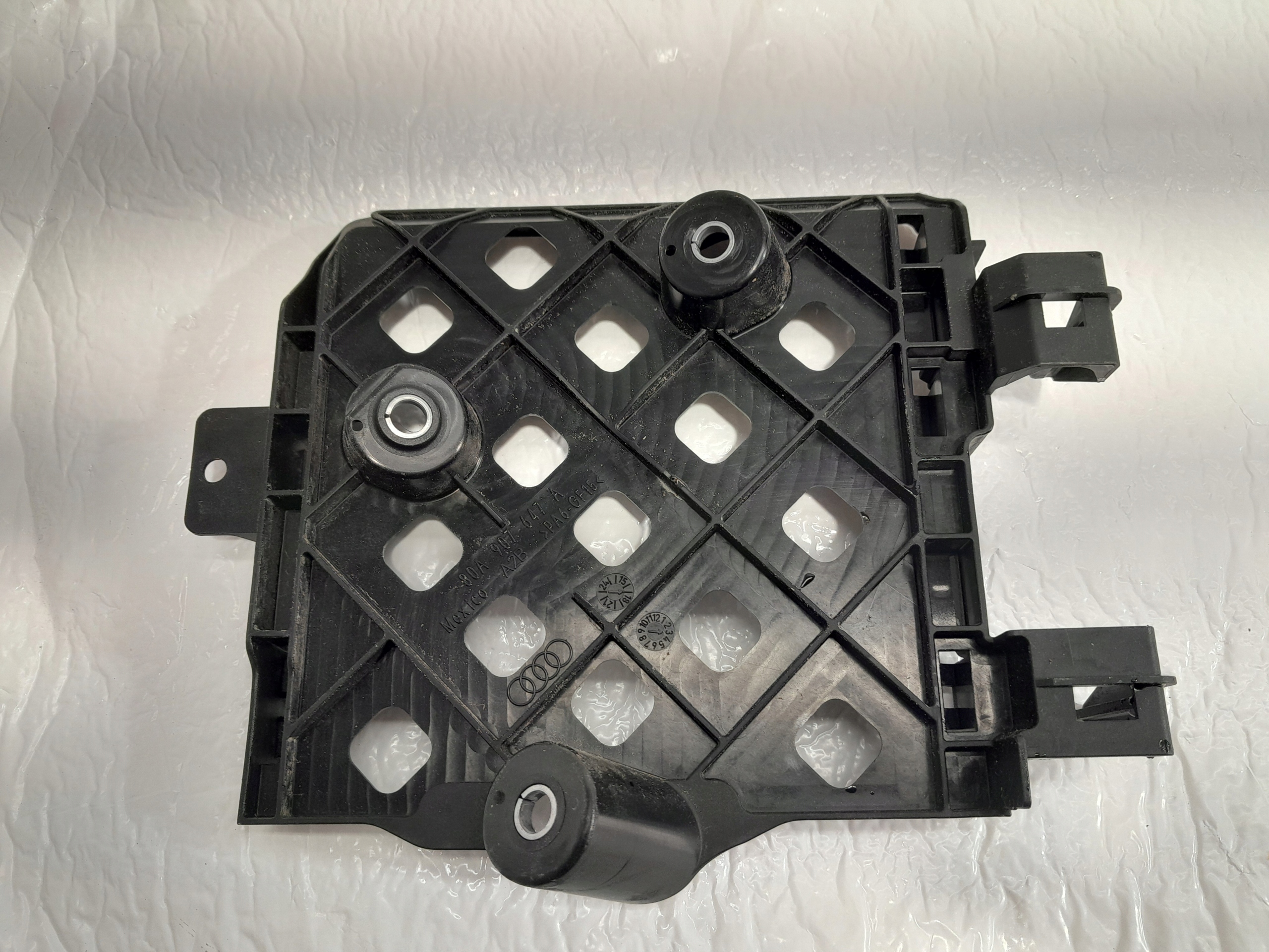 AUDI Q5 II 80A bracket holder STEROWNIKA 80A907647A