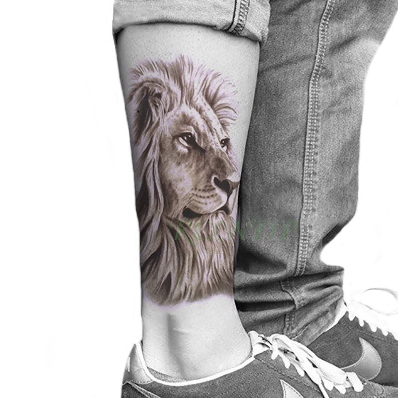 Tatuaż z Lwem Kalkomania Głowa Lwa Król Lew TM65 Kolor dominujący odcienie szarości