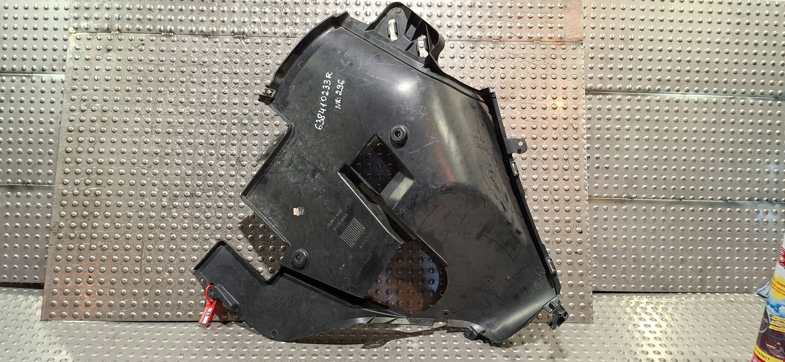 mudguard left front 638410233R RENAULT TWIZY 2013