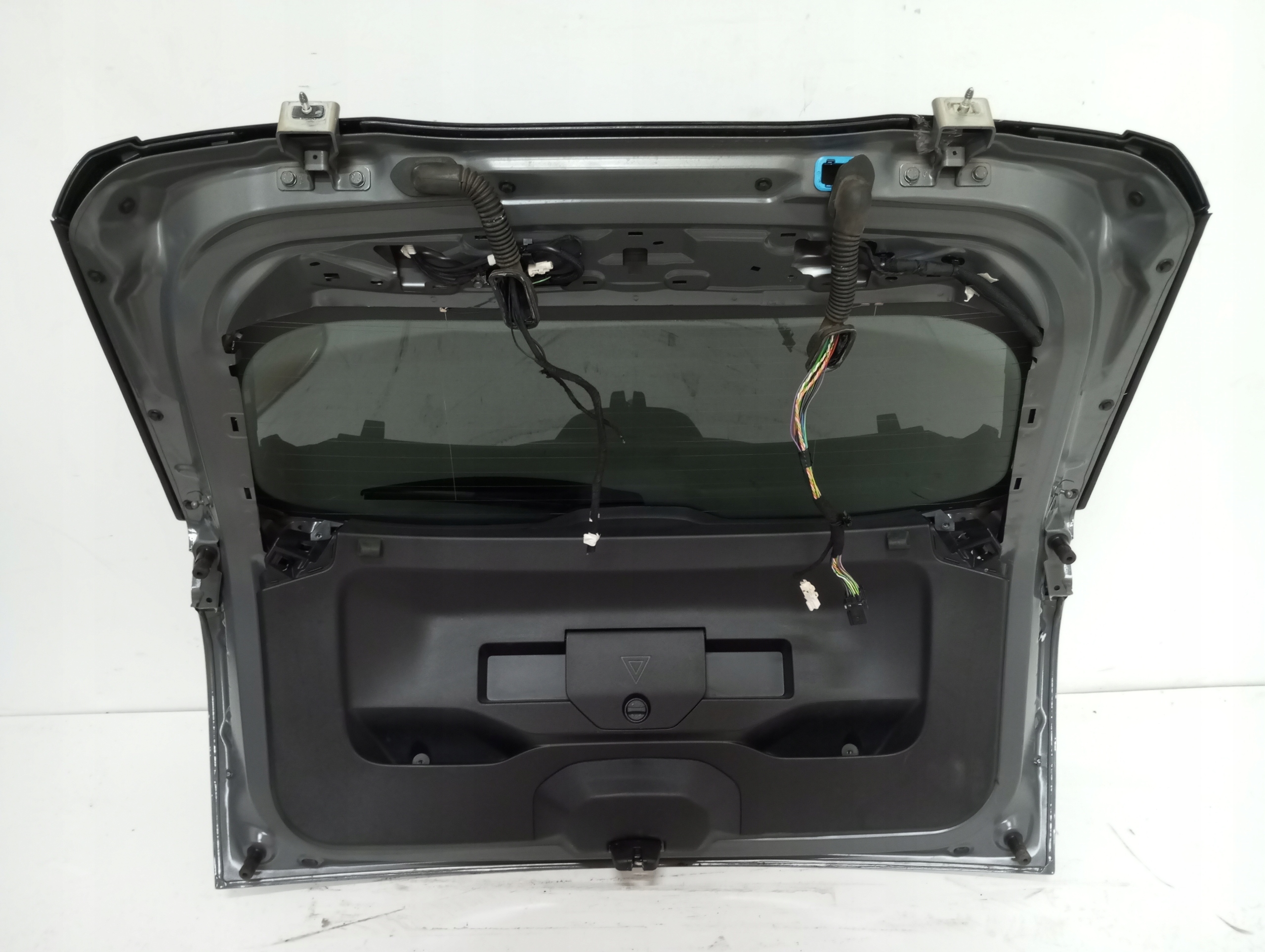 boot door rear PEUGEOT 2008 II GT lift 952