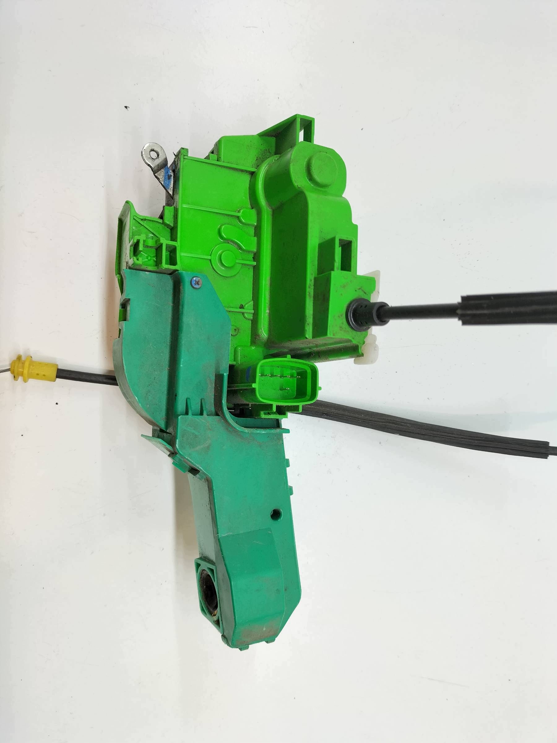 lock door left front Alfa Romeo Mito and (2008- )