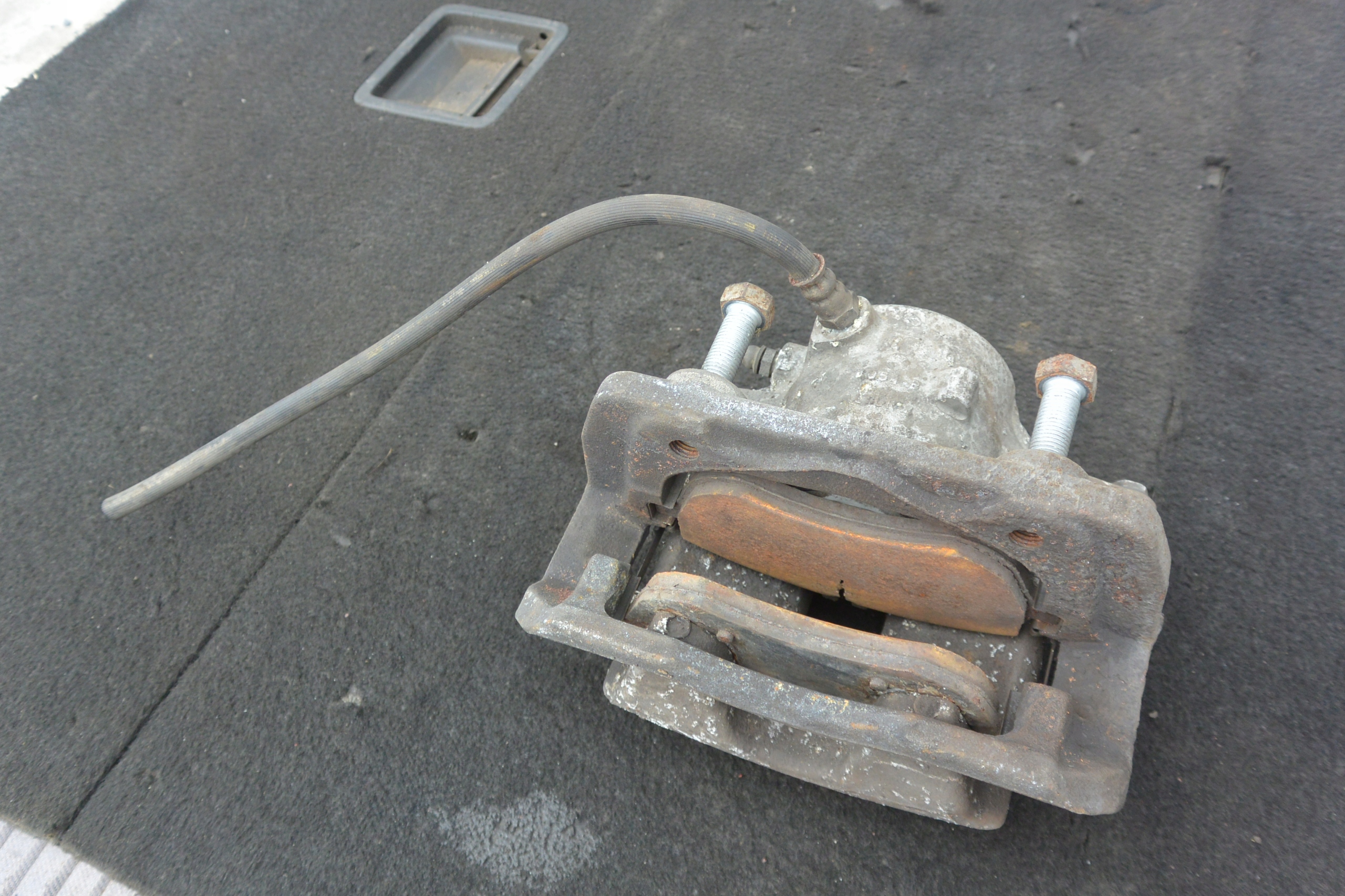 caliper brake right front 288X25 MERCEDES W204 LIFT