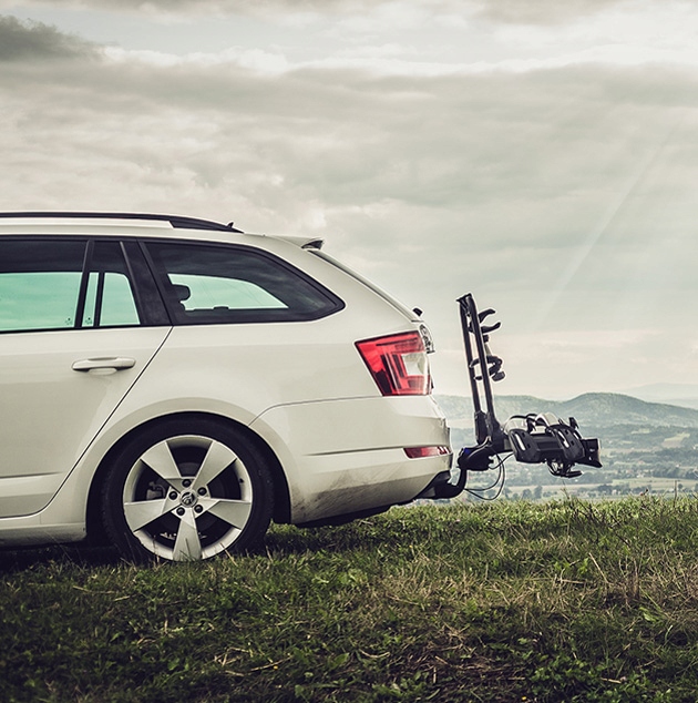 Hak Holowniczy nowy Wiązka do Toyota Yaris Verso P1 Minivan 99-06 13 PIN Nacisk na kulę 50 kg