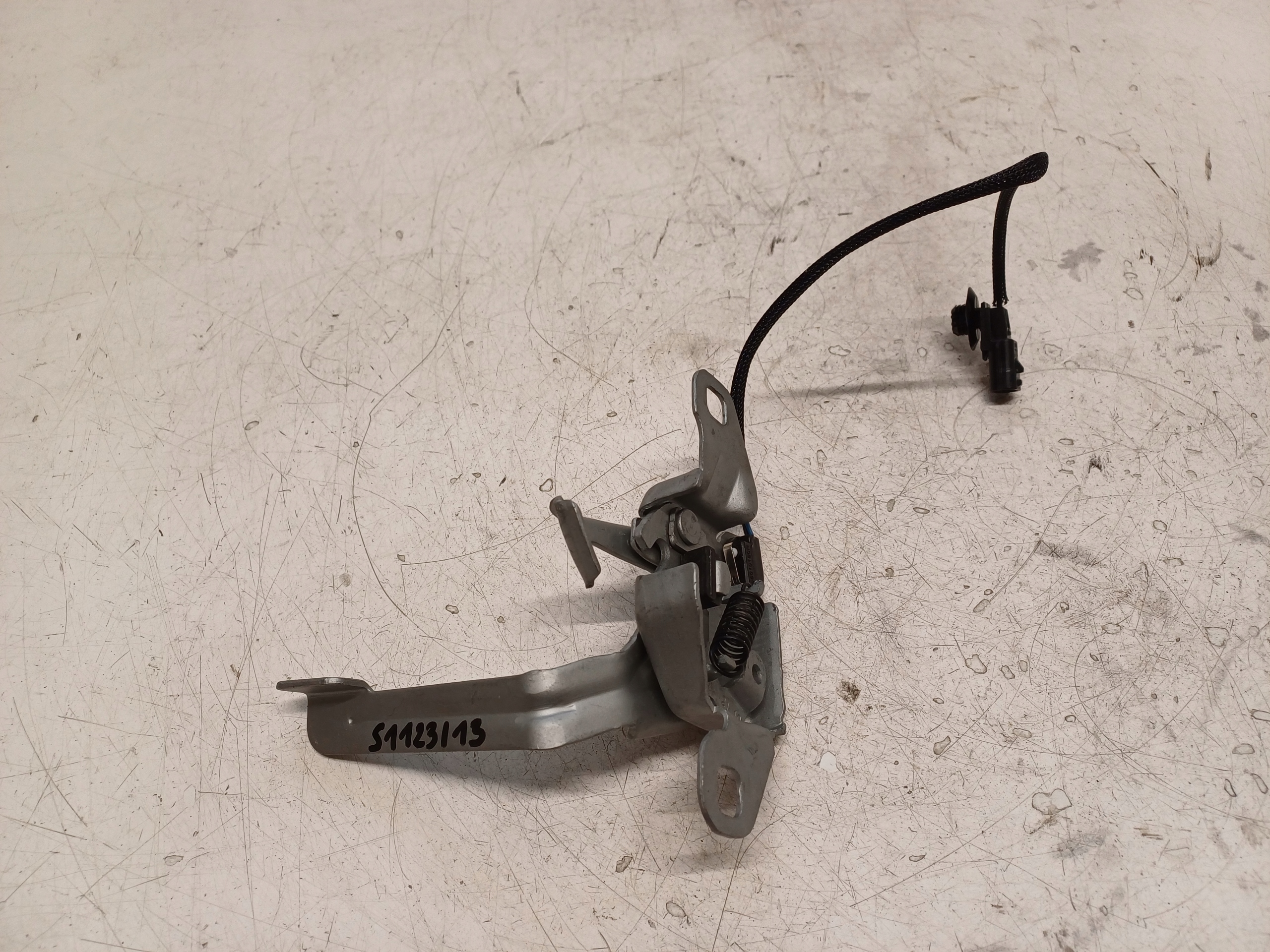 DACIA LODGY DOKKER 12- ZAMEK MASKI Z CZUJNIKIEM 656010180R