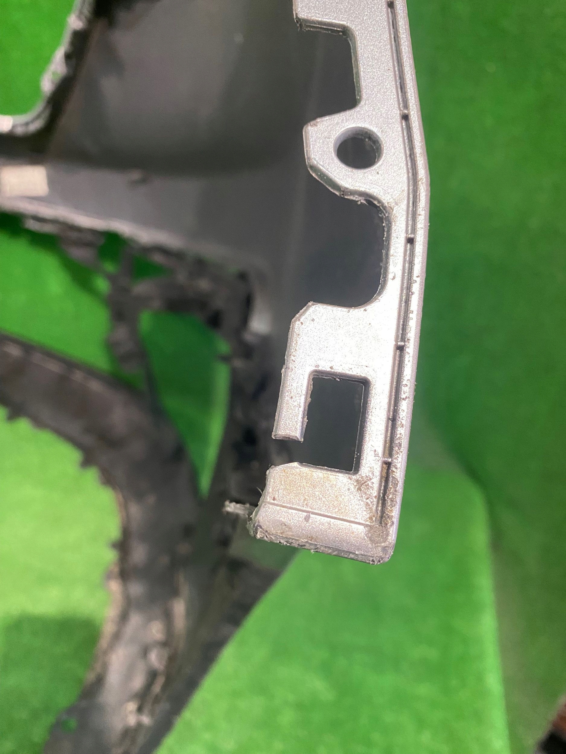 bumper front front RENAULT TRAFIC III LIFT 21- NR.Z5250