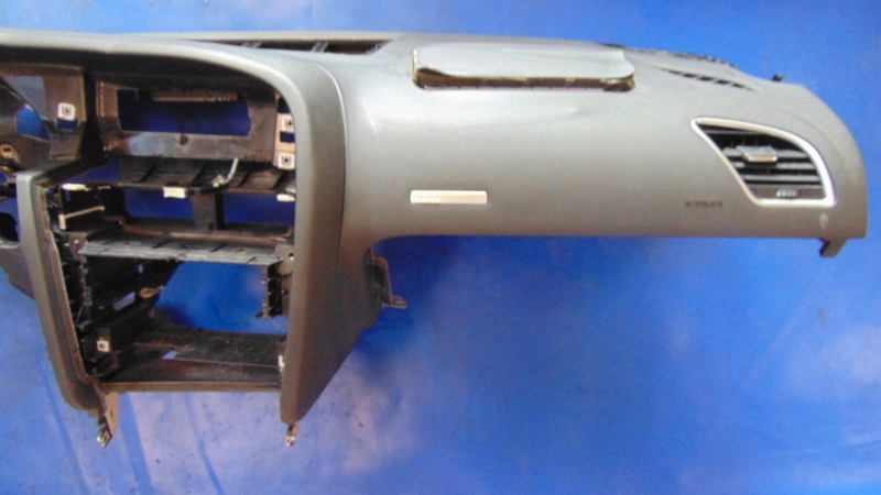 dashboard console ROZDZIELCZA EUROPA AUDI A5 8T 07-16R