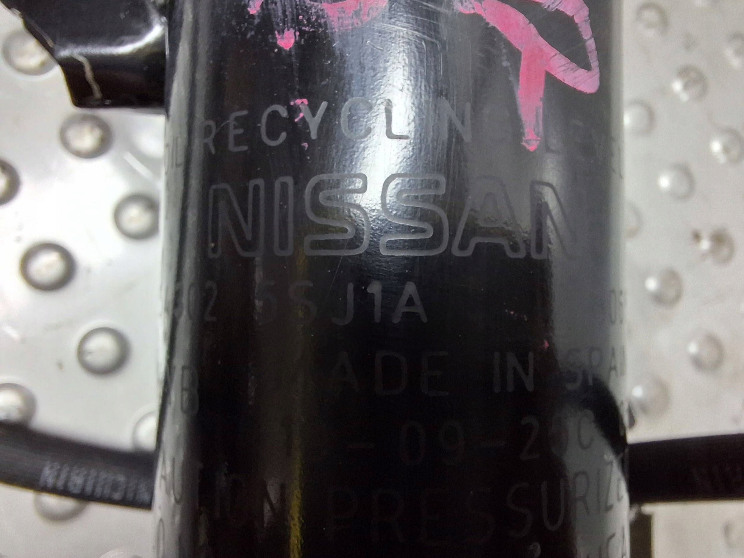 shock absorber right front NISSAN LEAF II ZE1 17-25 54302-5SJ1A