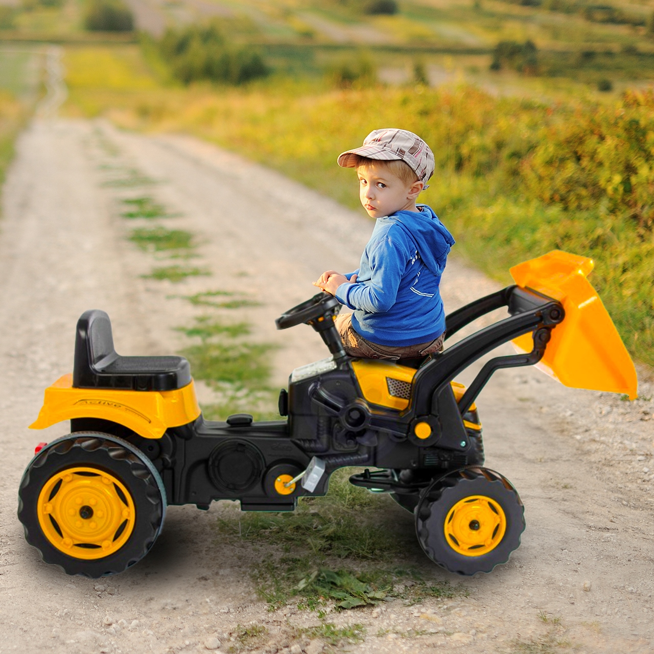 TRAKTOR KOPARKA Z ŁYŻKĄ PEDAŁY KIEROWNICĄ JEŹDZIK Kolor Czarny Żółty