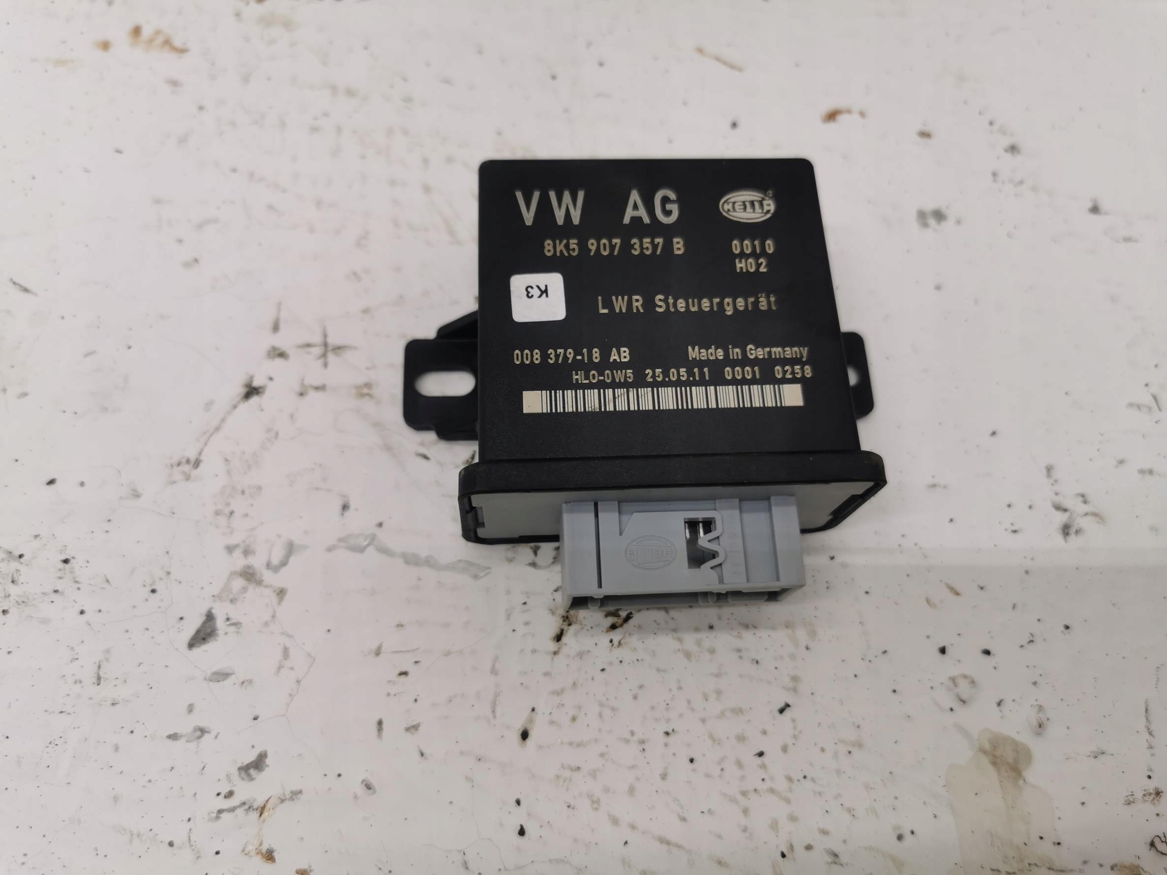 module control unit of the lights AUDI A4 B8 8K5907357B