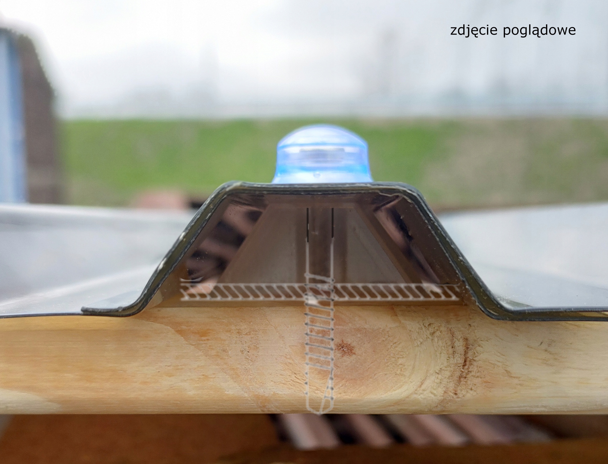 POLIWĘGLAN płyta trapezowa trapez 0,9x3,00 grafit Długość 3 m