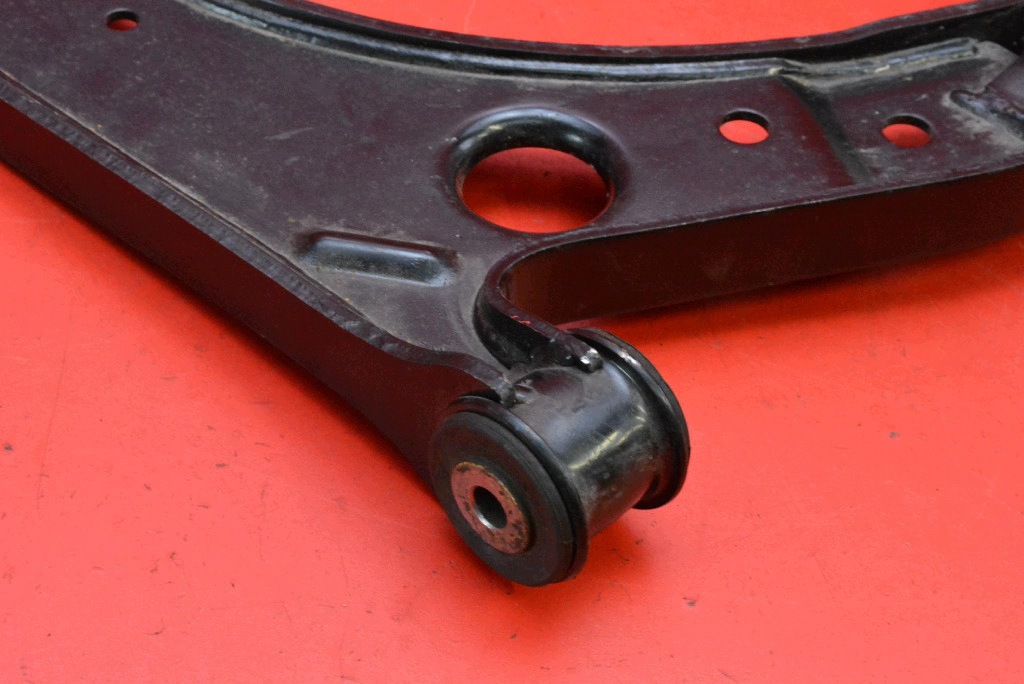 arm right front lower TG222 VW GOLF 6 VI 1.4 16V 80 KM 08-15
