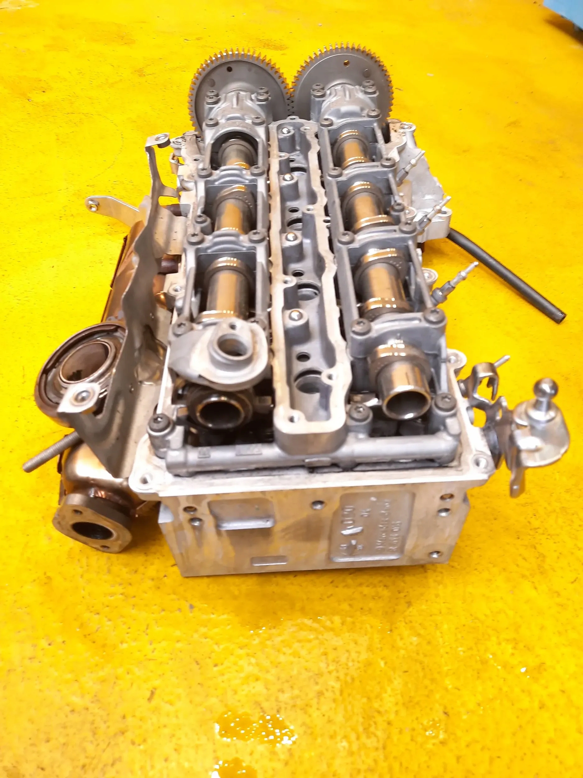 Mercedes-Benz GLE W167 654 GŁOWICA SILNIKA R654016 Producent części Mercedes-Benz OE