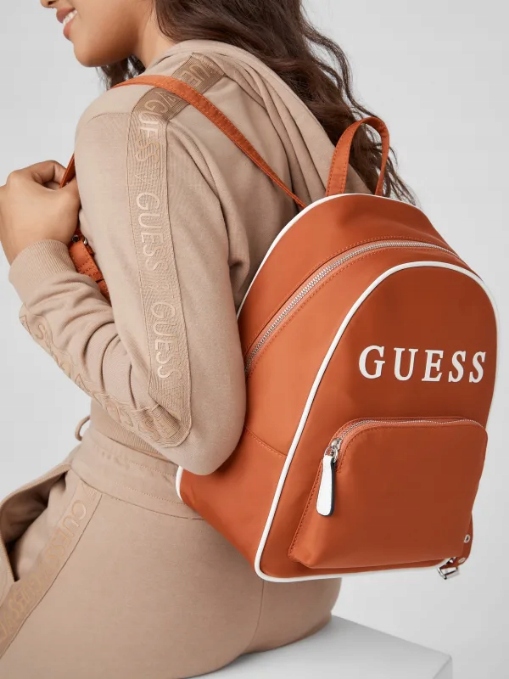 Guess dámský batoh Jocasta Backpack oranžová