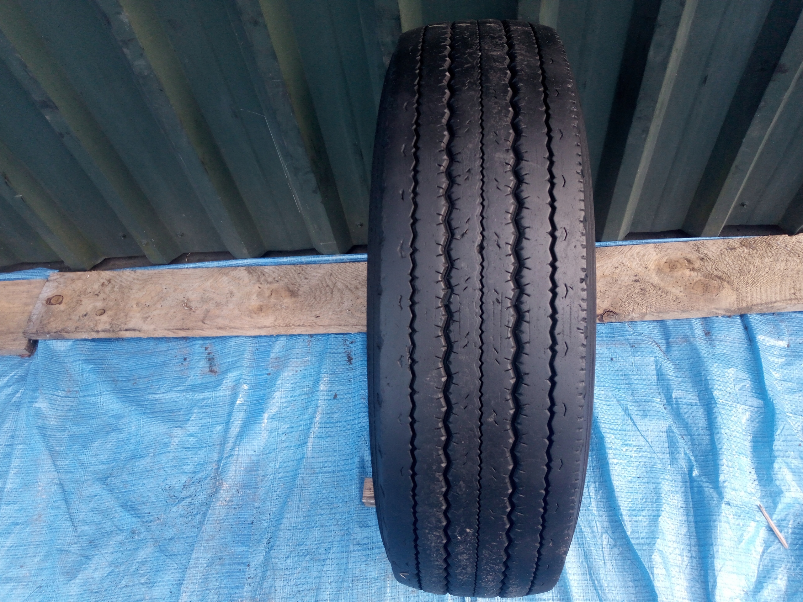 ШИНЫ UNIROYAL 215/75 R-17.5 17,5 MONOPOLY