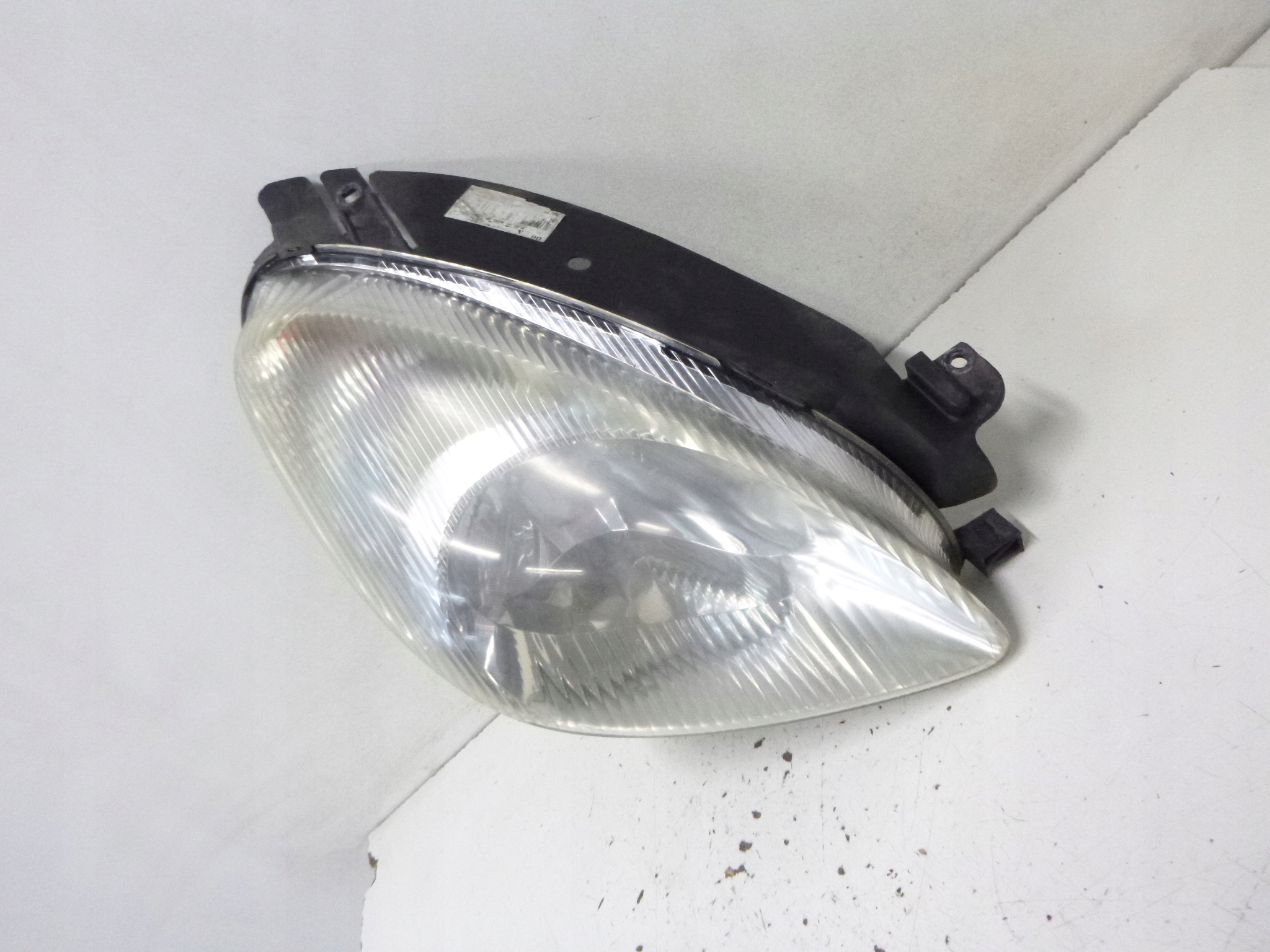 light front Citroen Xsara Picasso 2003r.