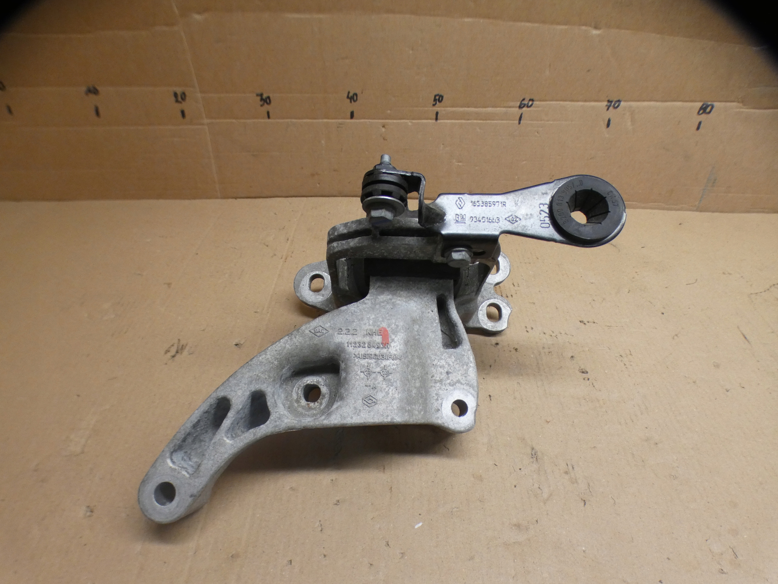 holder engine mount console RENAULT TRAFIC III VIVARO B 1.6 D 112328493R