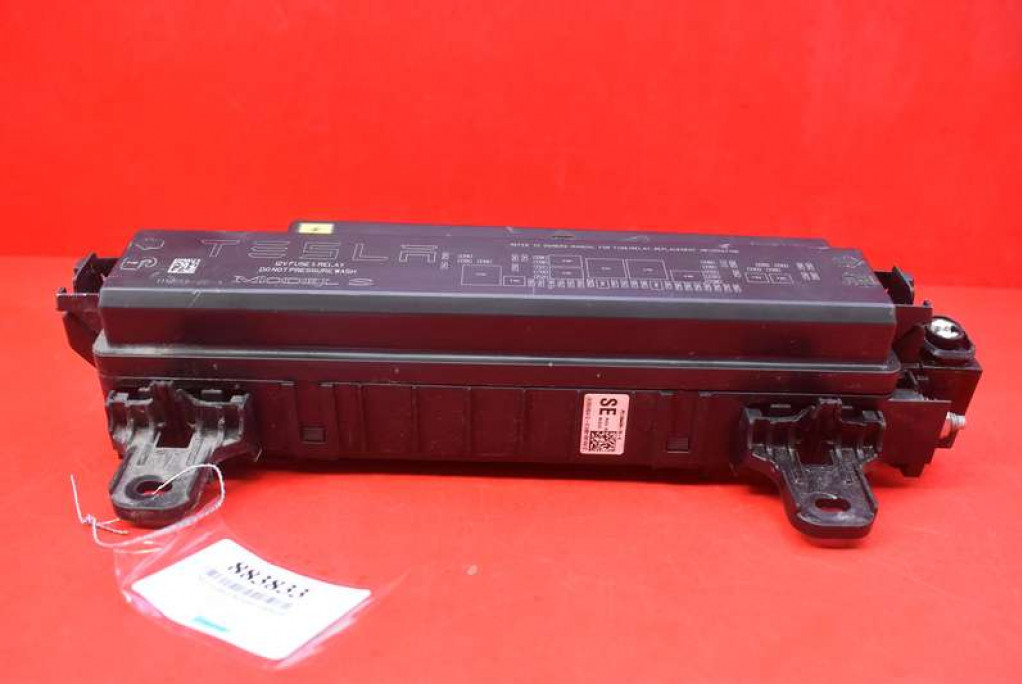 Module fusibles 1094405-00-E TESLA MODEL S PERFORMANCE 762 KM 16-21